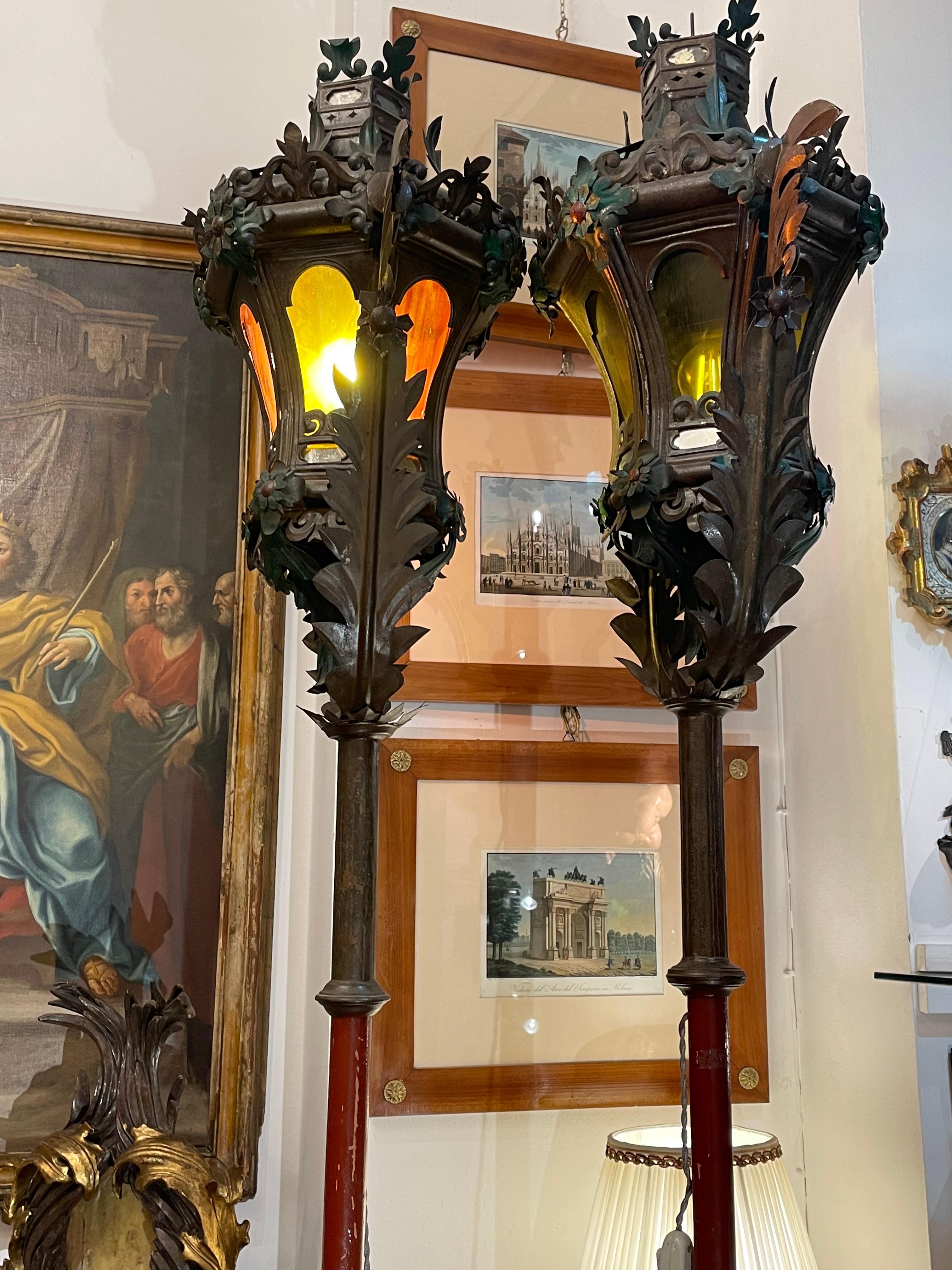 Paire de lanternes vénitiennes du XIXe siècle - Lampes gondoles italiennes de style baroque en vente 4