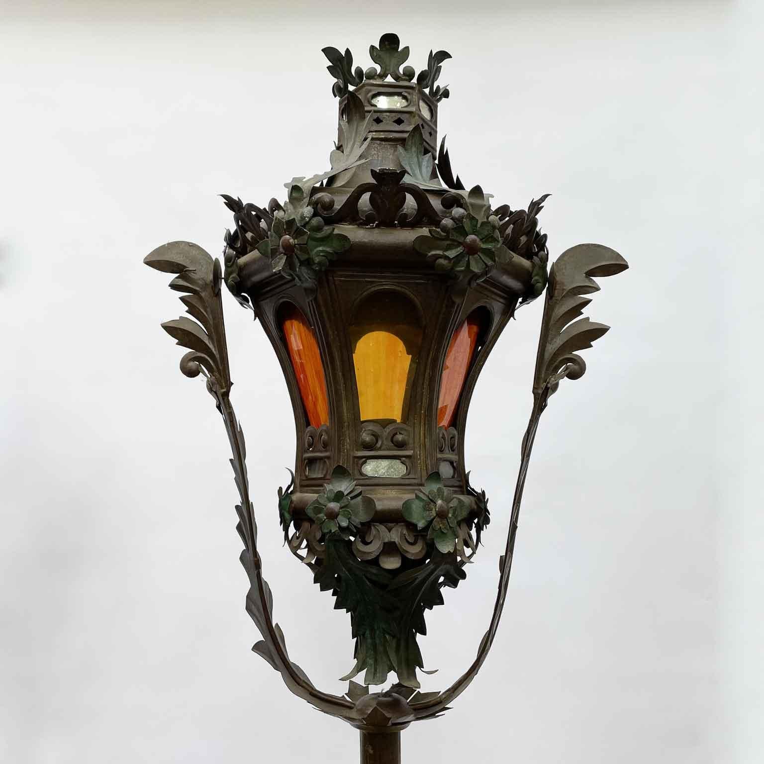 Pair of Venetian Lanterns 19th Century Italian Gondola Lamps Baroque Style For Sale 10