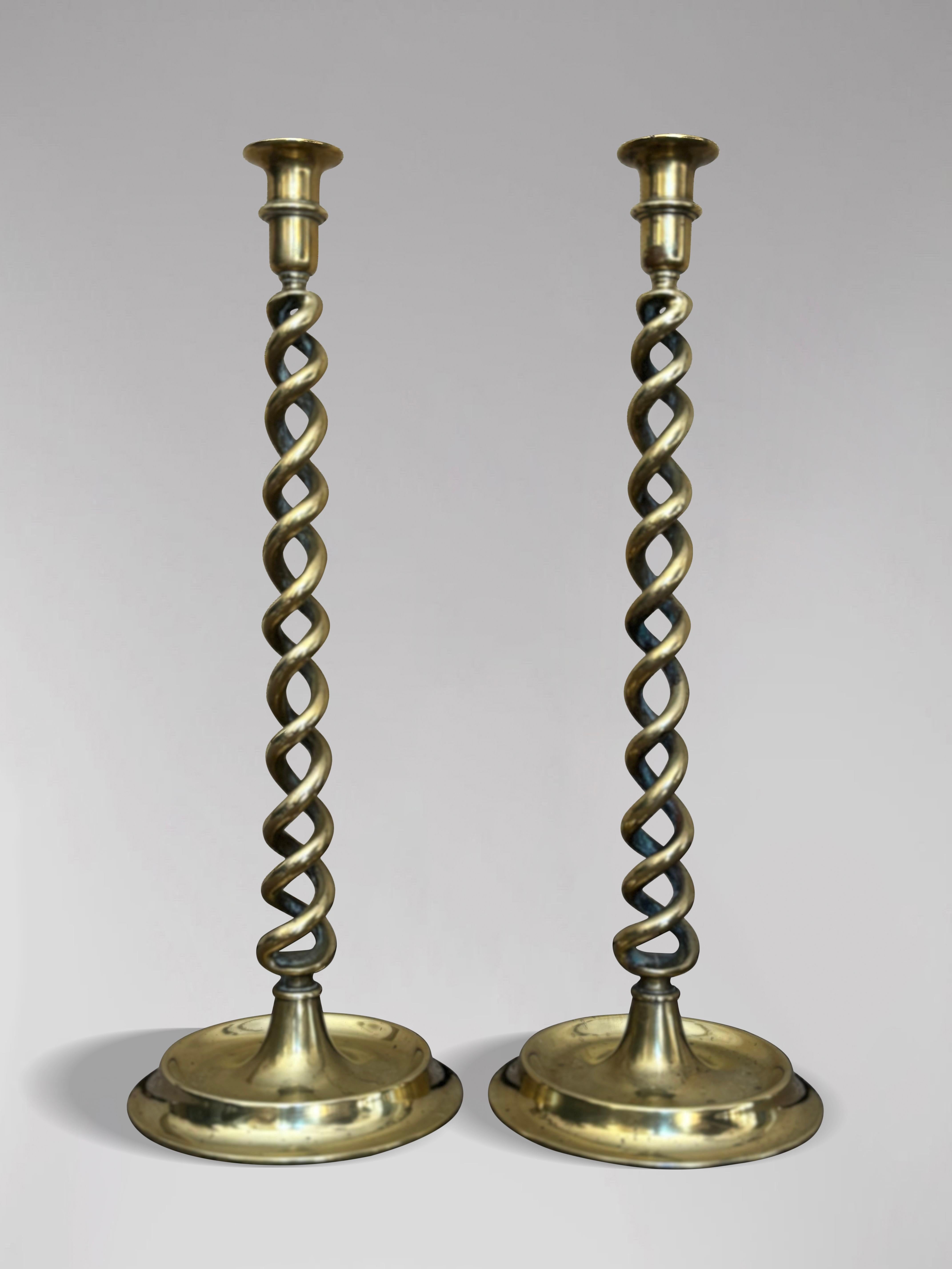 Pair of 19th Century Victorian Brass Barley Twist Candlesticks For Sale 4