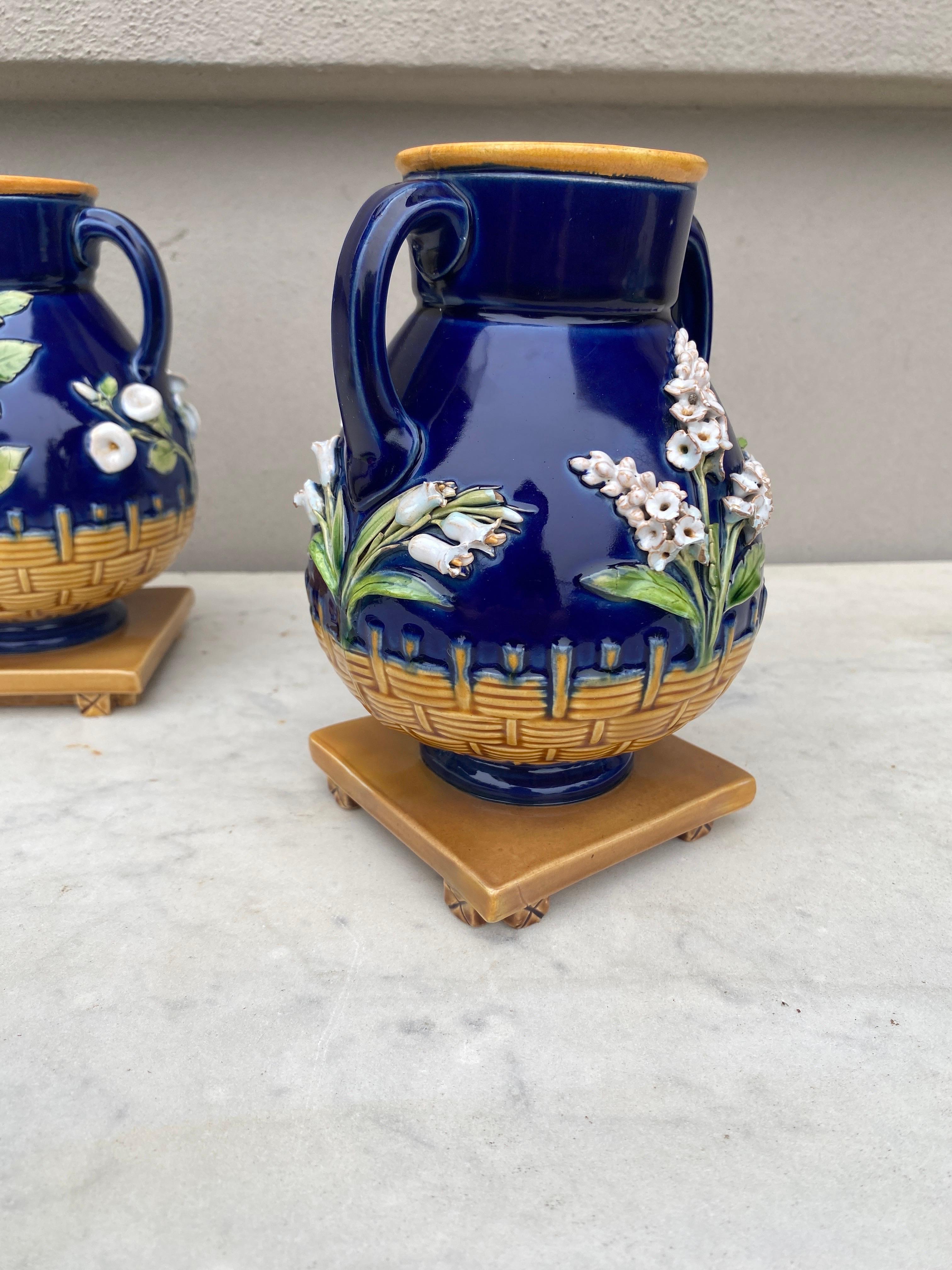 Paire de vases victoriens cobalt du 19ème siècle Minton Bon état - En vente à Austin, TX