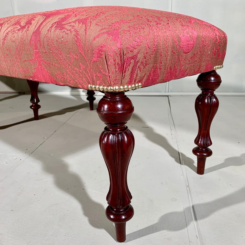 Pair of 19th Century Victorian Long Stools Newly Upholstered in Embroidered Silk im Angebot 3