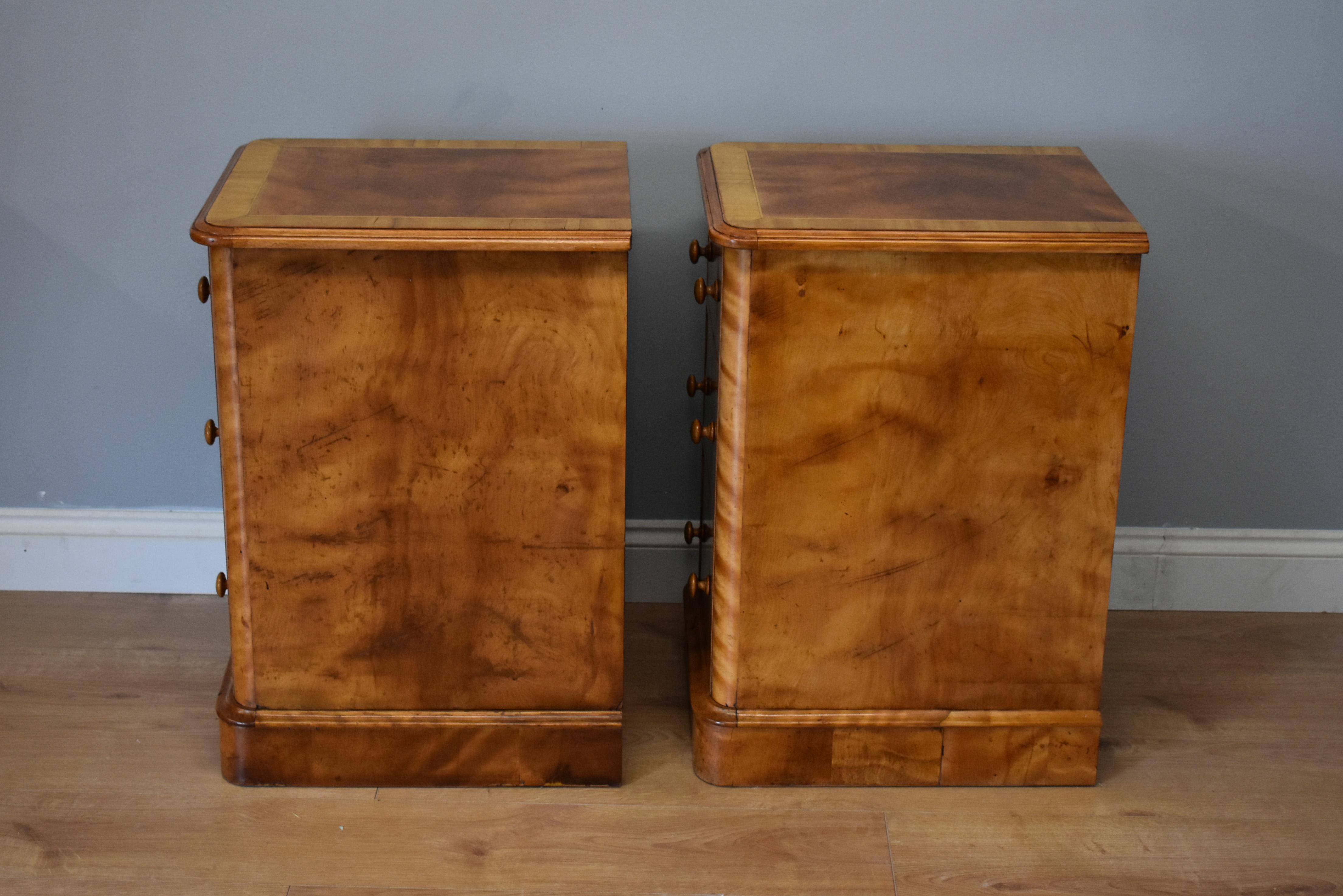English Pair of 19th Century Victorian Satinwood Bedside Chests