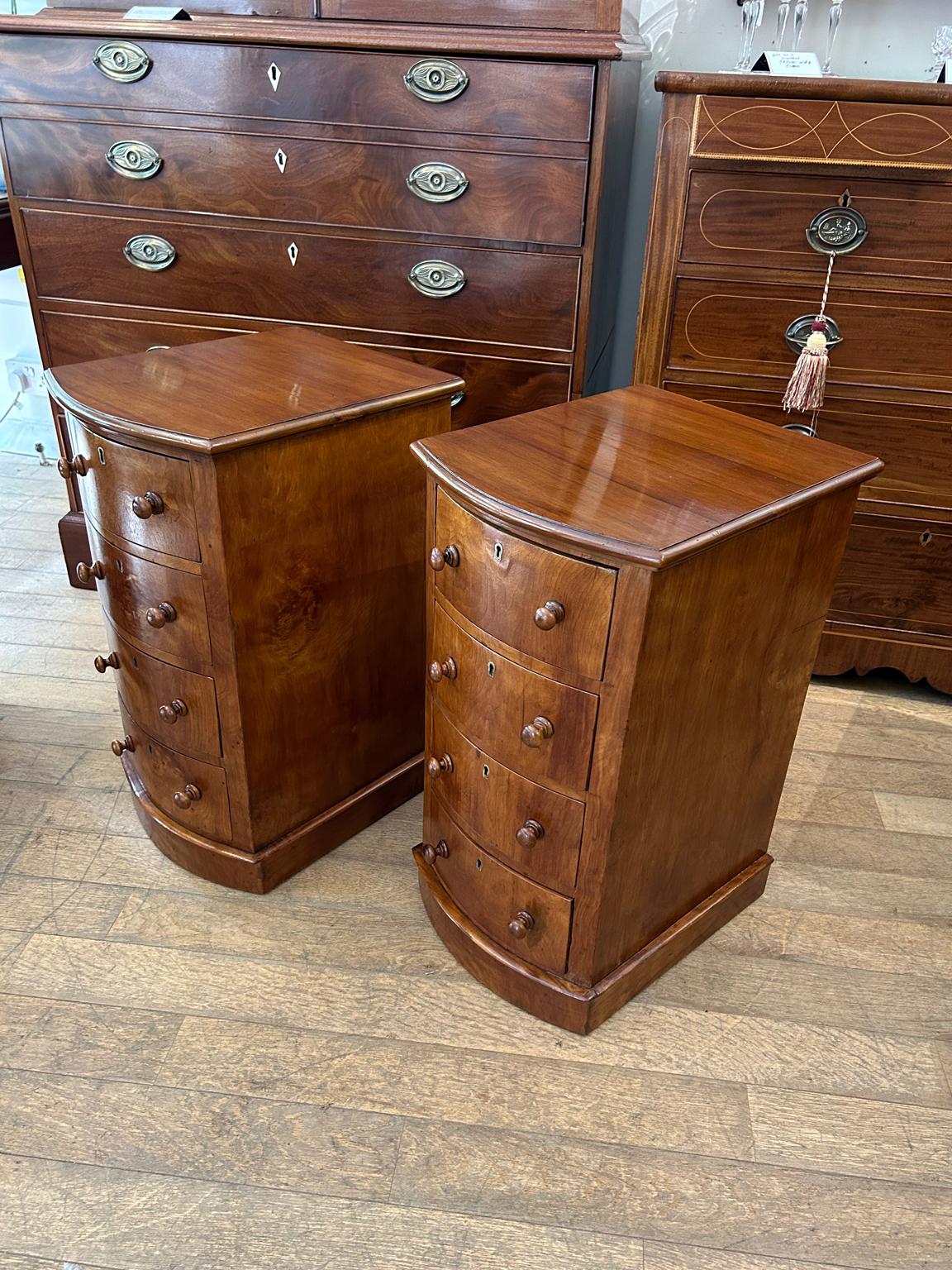 English Pair of 19th Century Victorian Walnut Bedside Tables