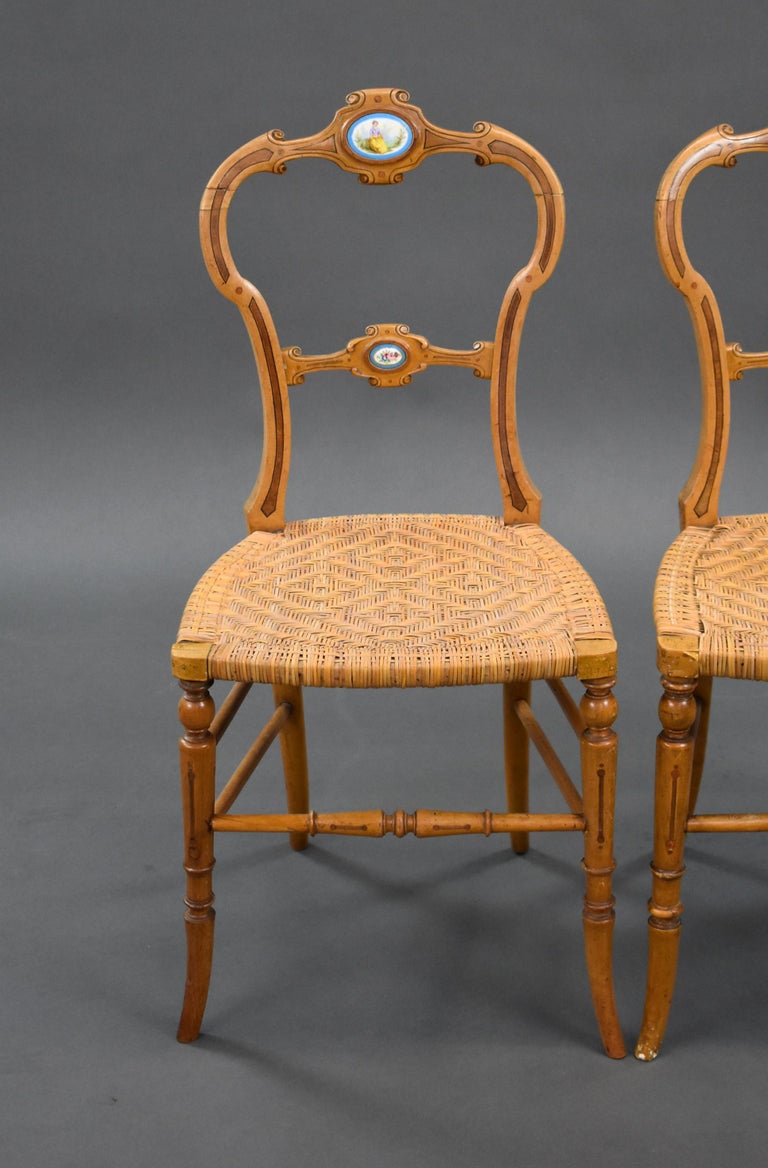 Pair of 19th Century Victorian Walnut Salon Chairs For Sale at 1stDibs