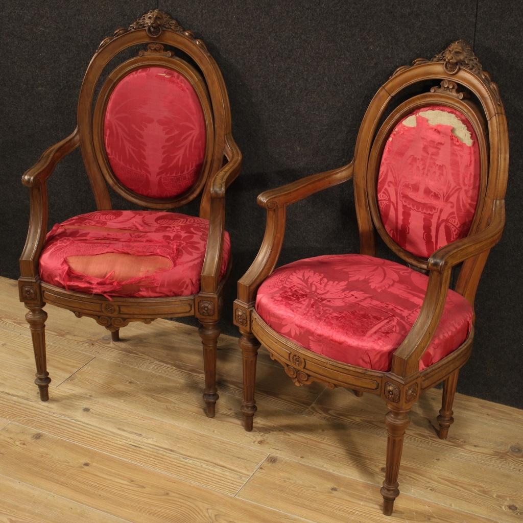 Pair of 19th Century Walnut Wood Italian Louis XVI Style Armchairs, 1850 In Fair Condition For Sale In Vicoforte, Piedmont