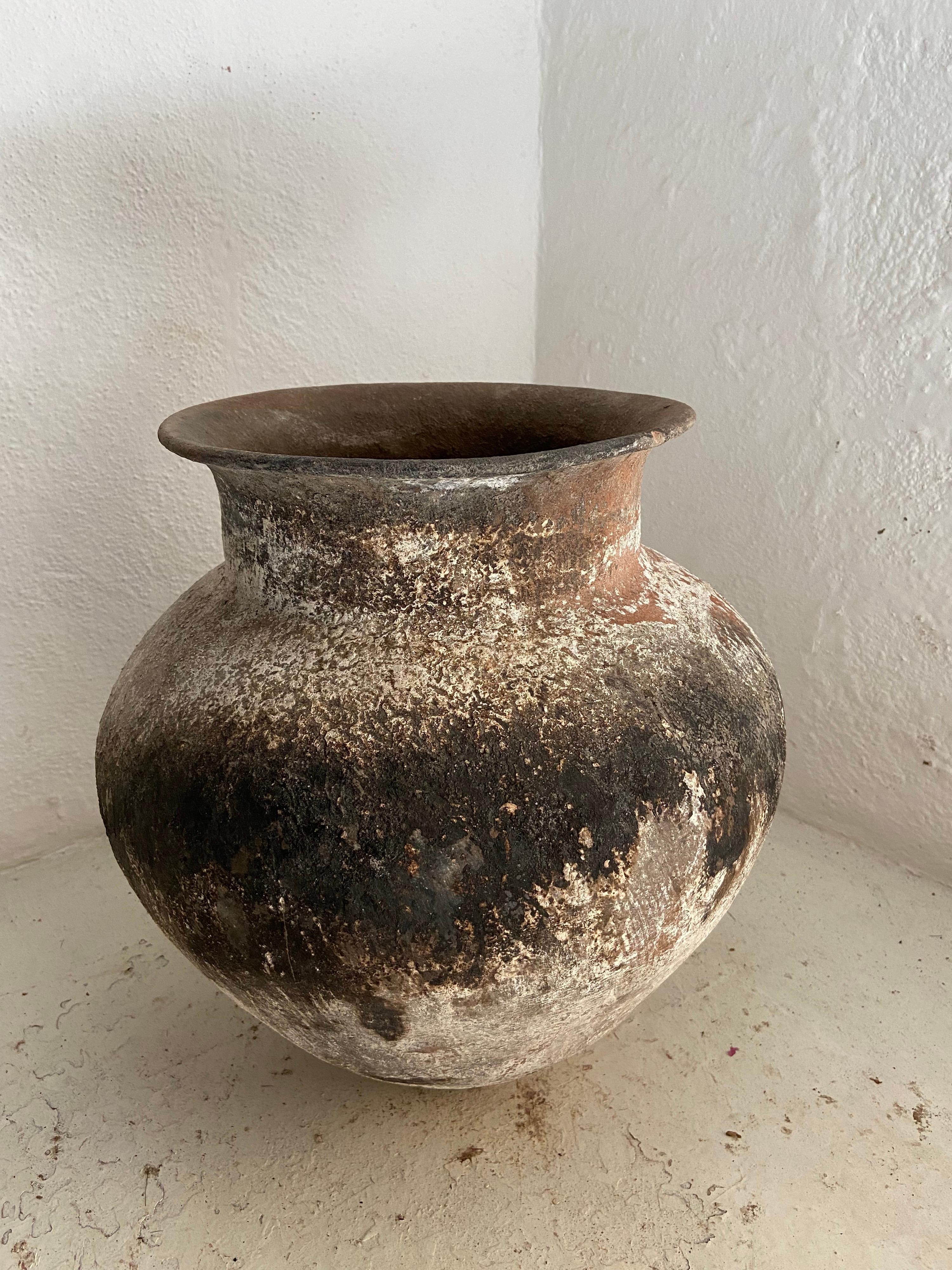 Rustic Pair of 19th Century Water Jars from Oaxaca