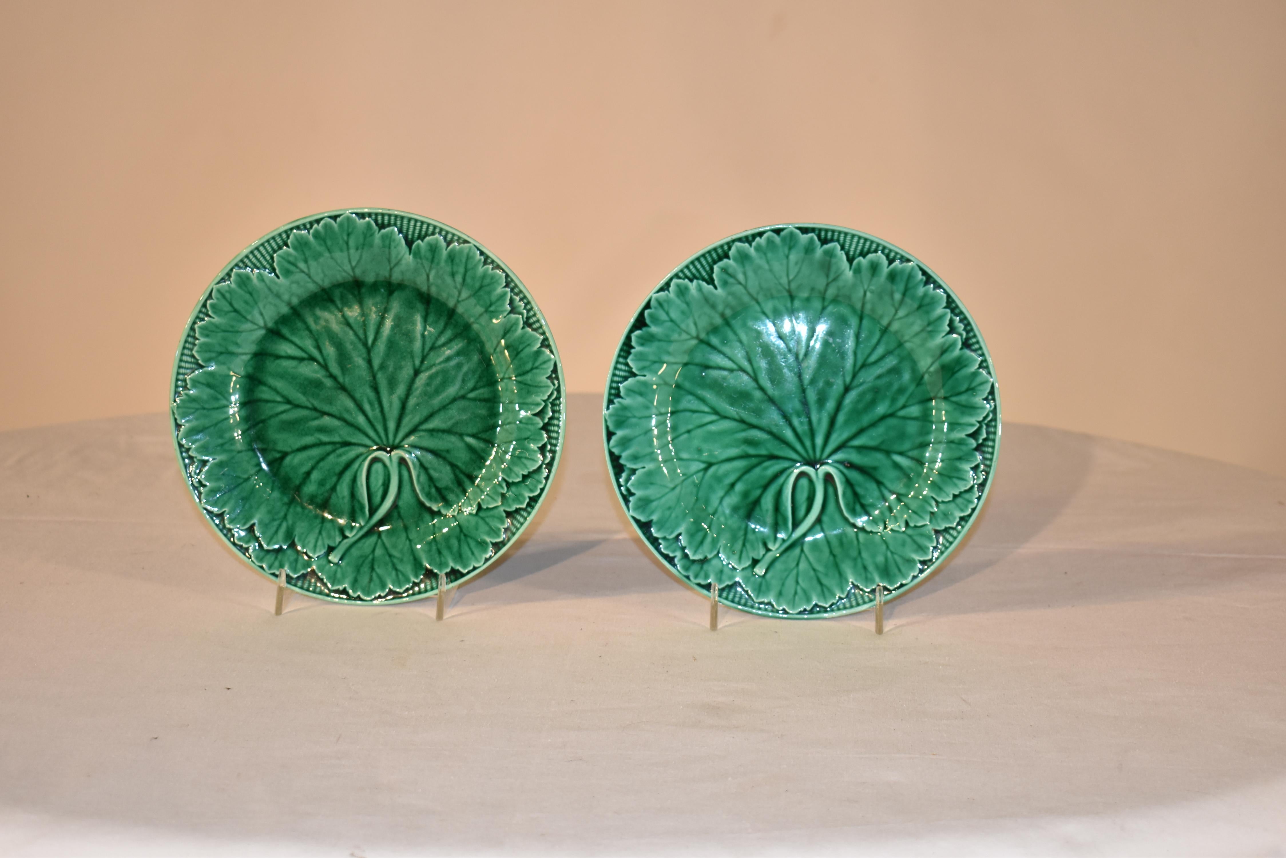 Pair of 19th Century Wedgwood Majolica Plates In Good Condition For Sale In High Point, NC
