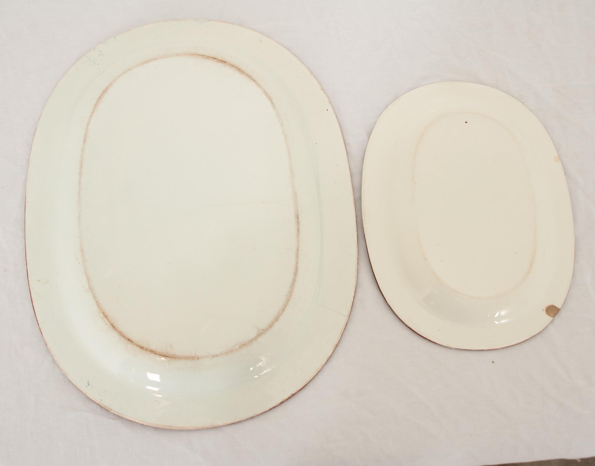 Earthenware Pair of 19th Century Wedgwood Pearlware Platters For Sale