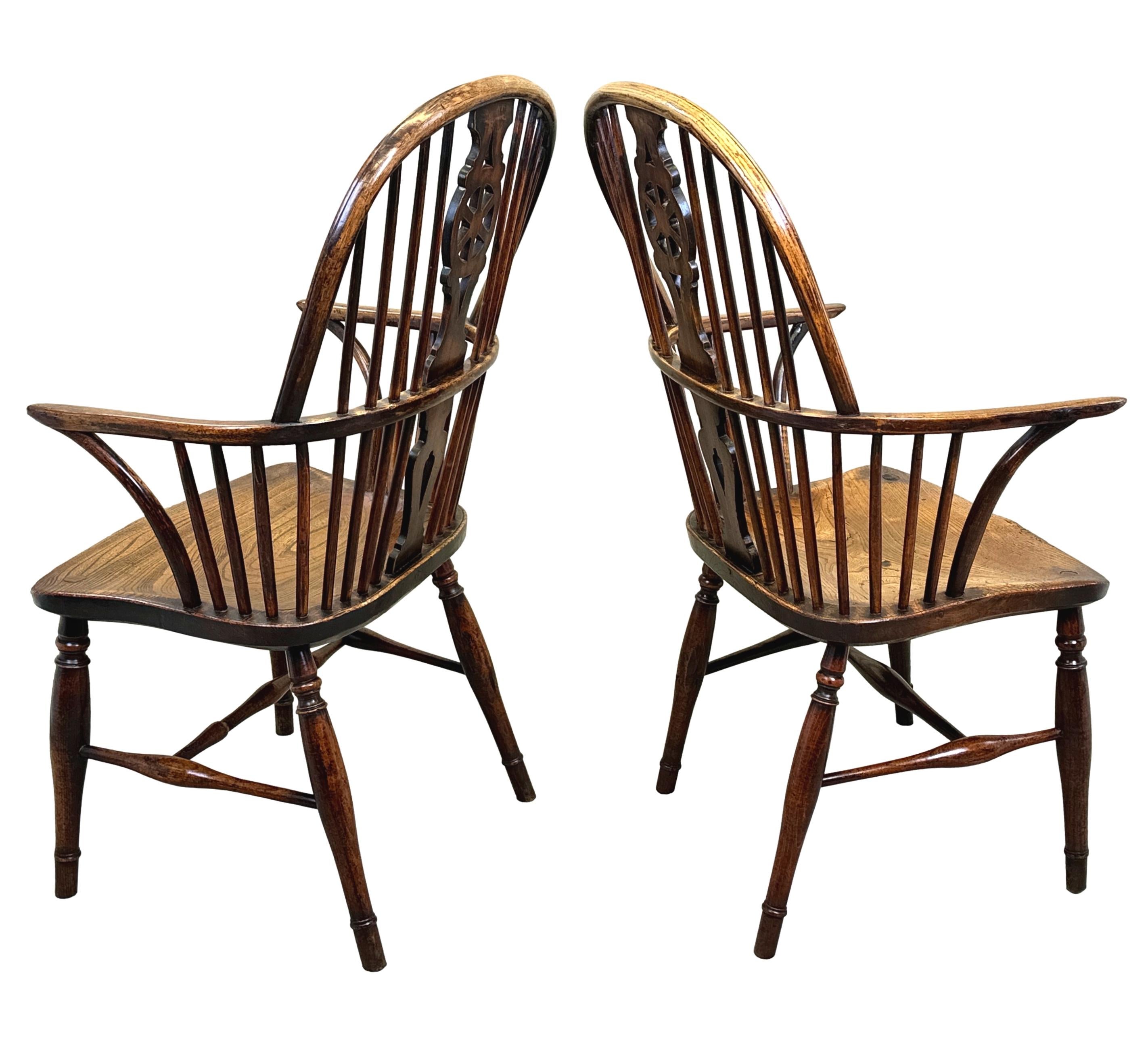 Georgian Pair Of 19th Century Wheelback Windsor Armchairs