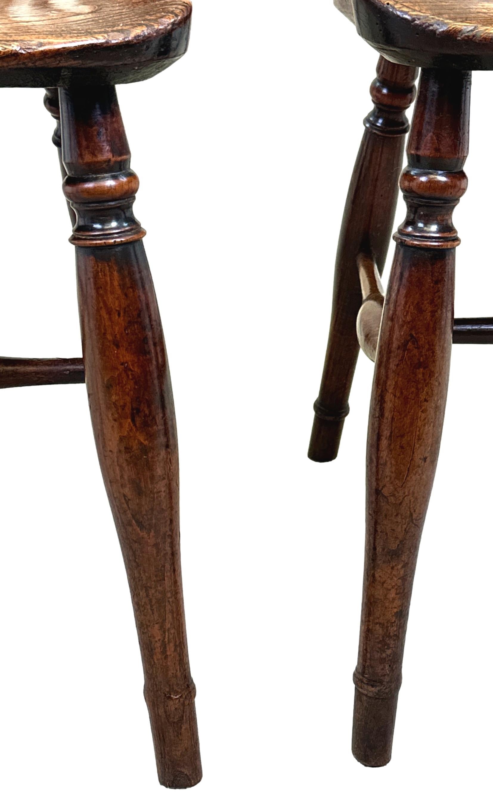 Pair Of 19th Century Wheelback Windsor Armchairs 1