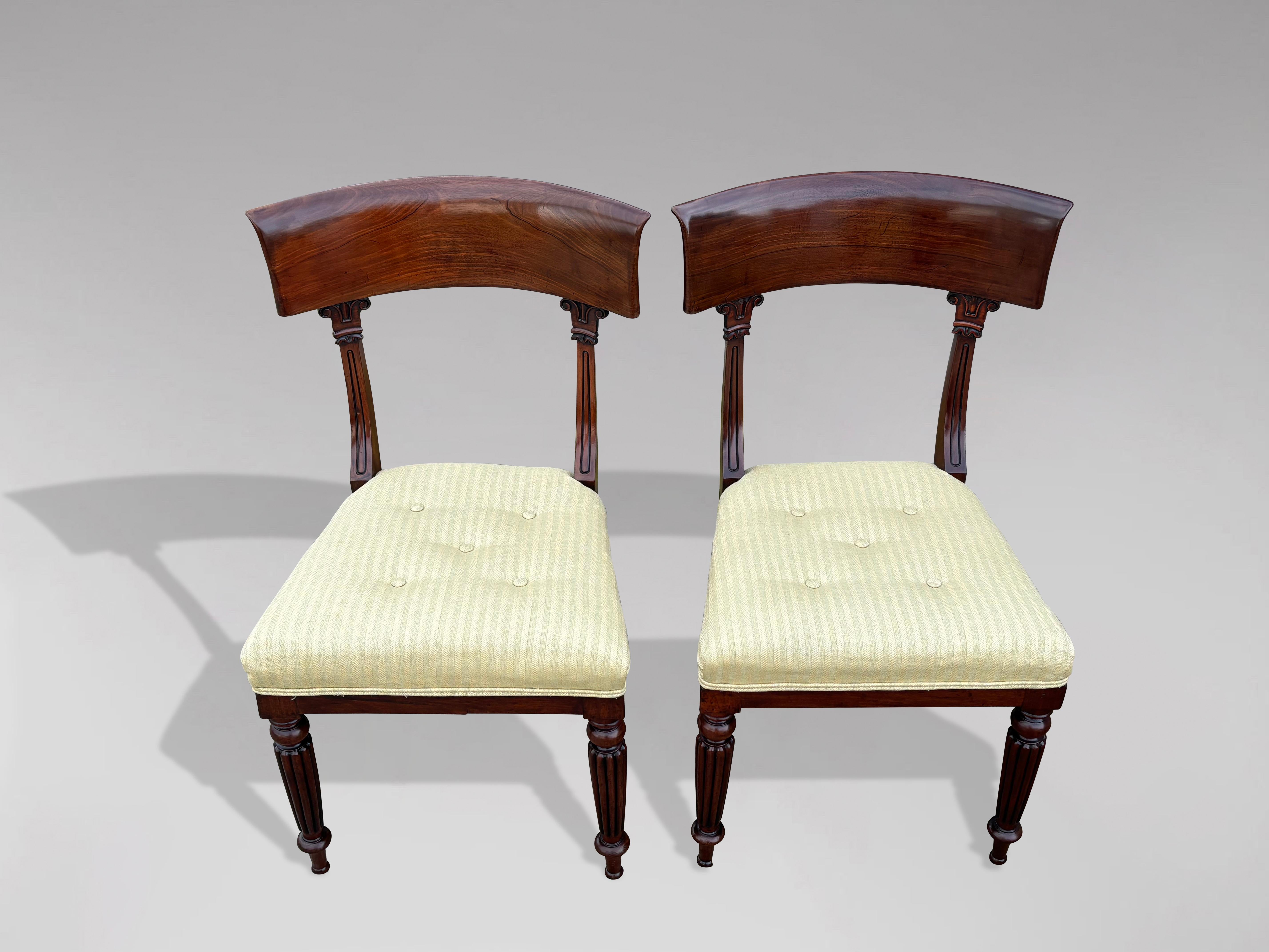 Polished Pair of 19th Century William IV Period Mahogany Side Chairs For Sale