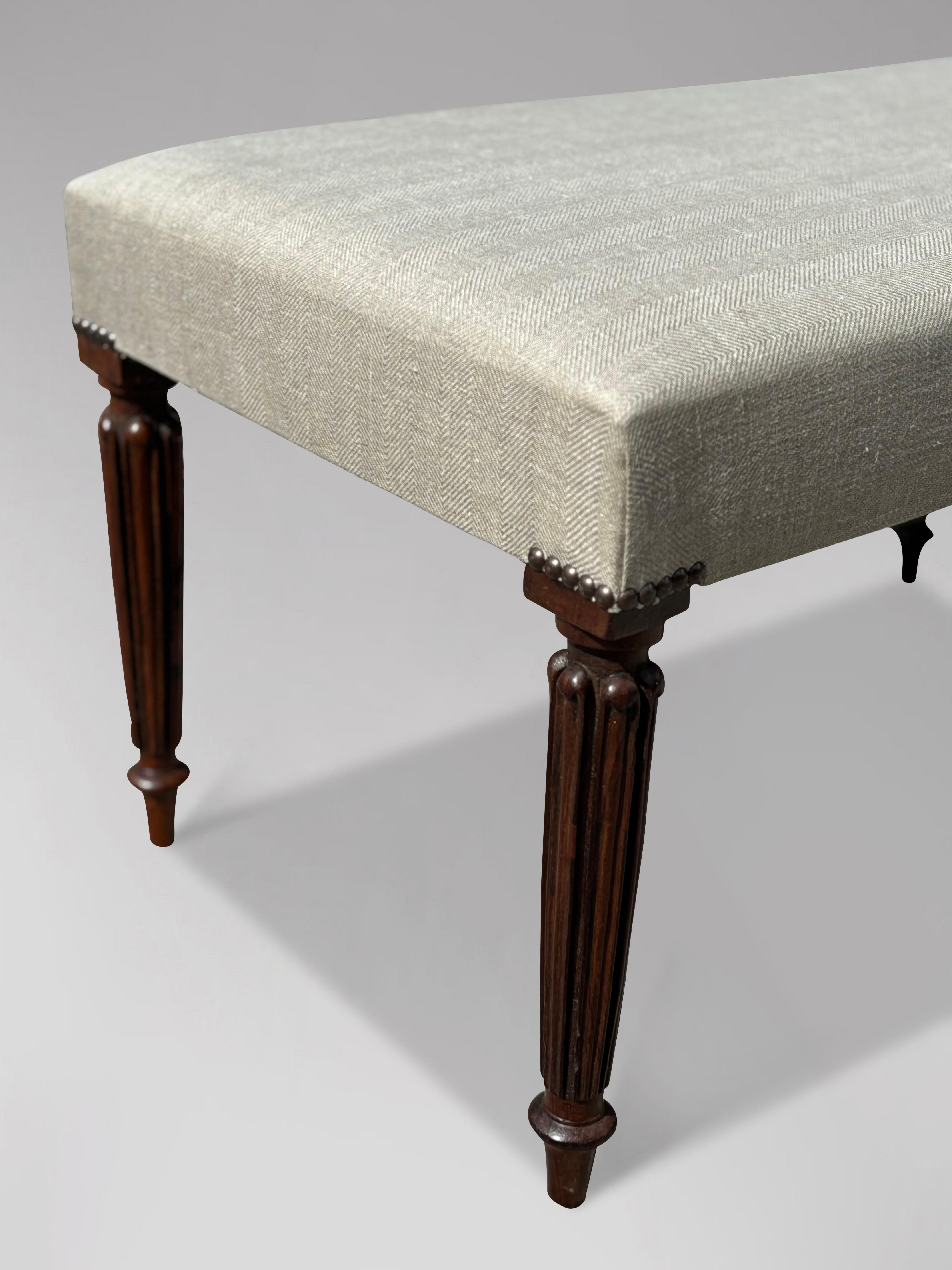 Pair of 19th Century William IV Upholstered Window Seats In Good Condition In Petworth,West Sussex, GB
