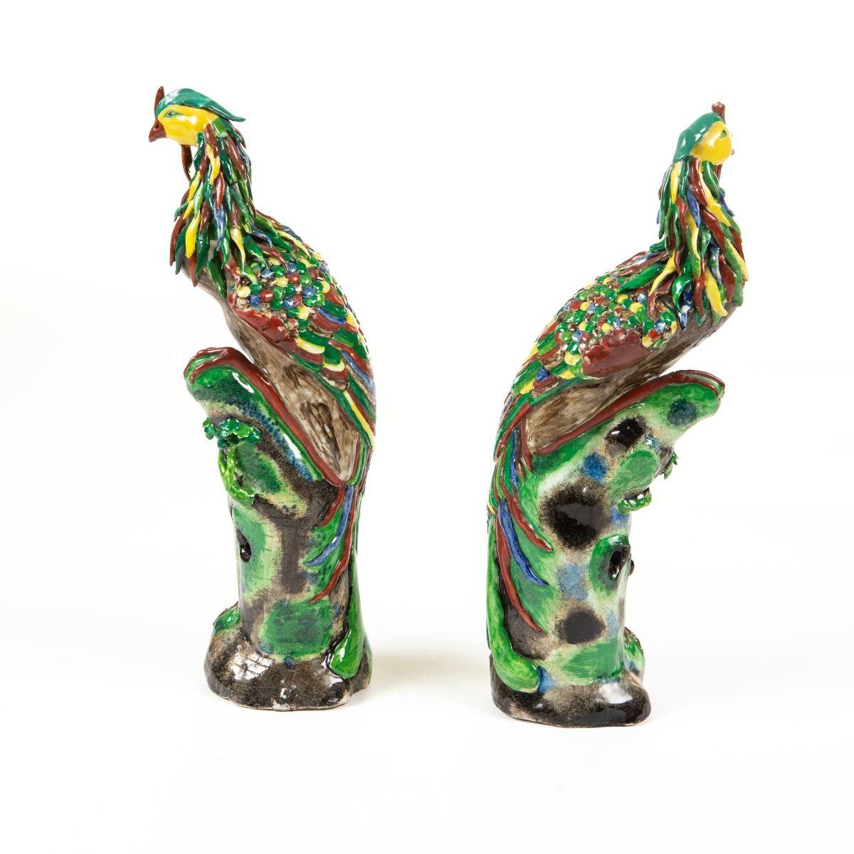 Qing Pair of 19th Crt.  Decorativ Chinese Polychrome Porcelain Phoenix  Bird Figures For Sale
