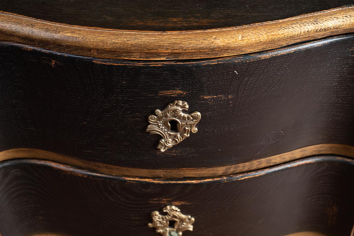 Swedish One 19thc Painted and Gilded Commode For Sale