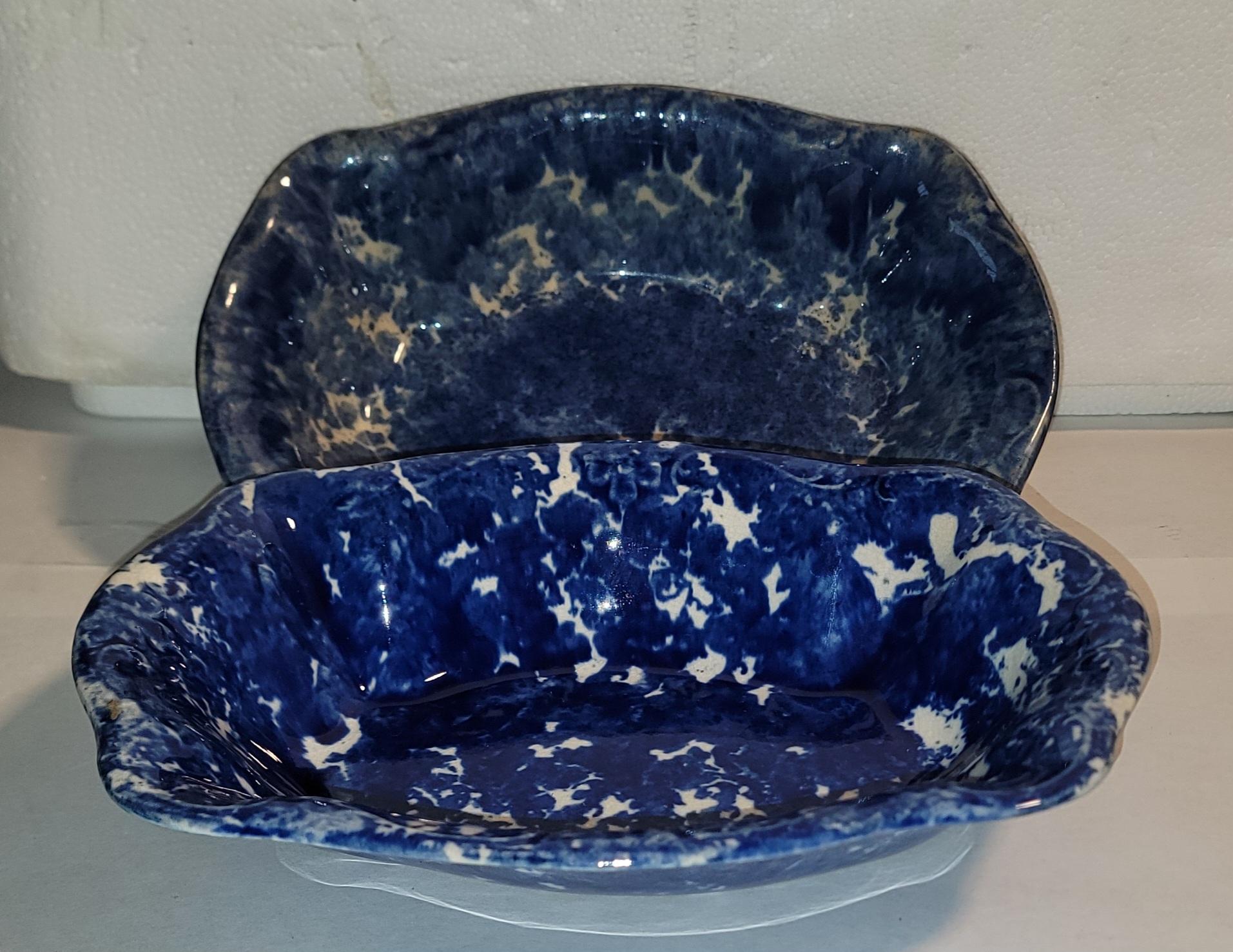 Paar Gemüseschalen aus Schwammware aus dem 19. Jahrhundert -2 (Volkskunst) im Angebot