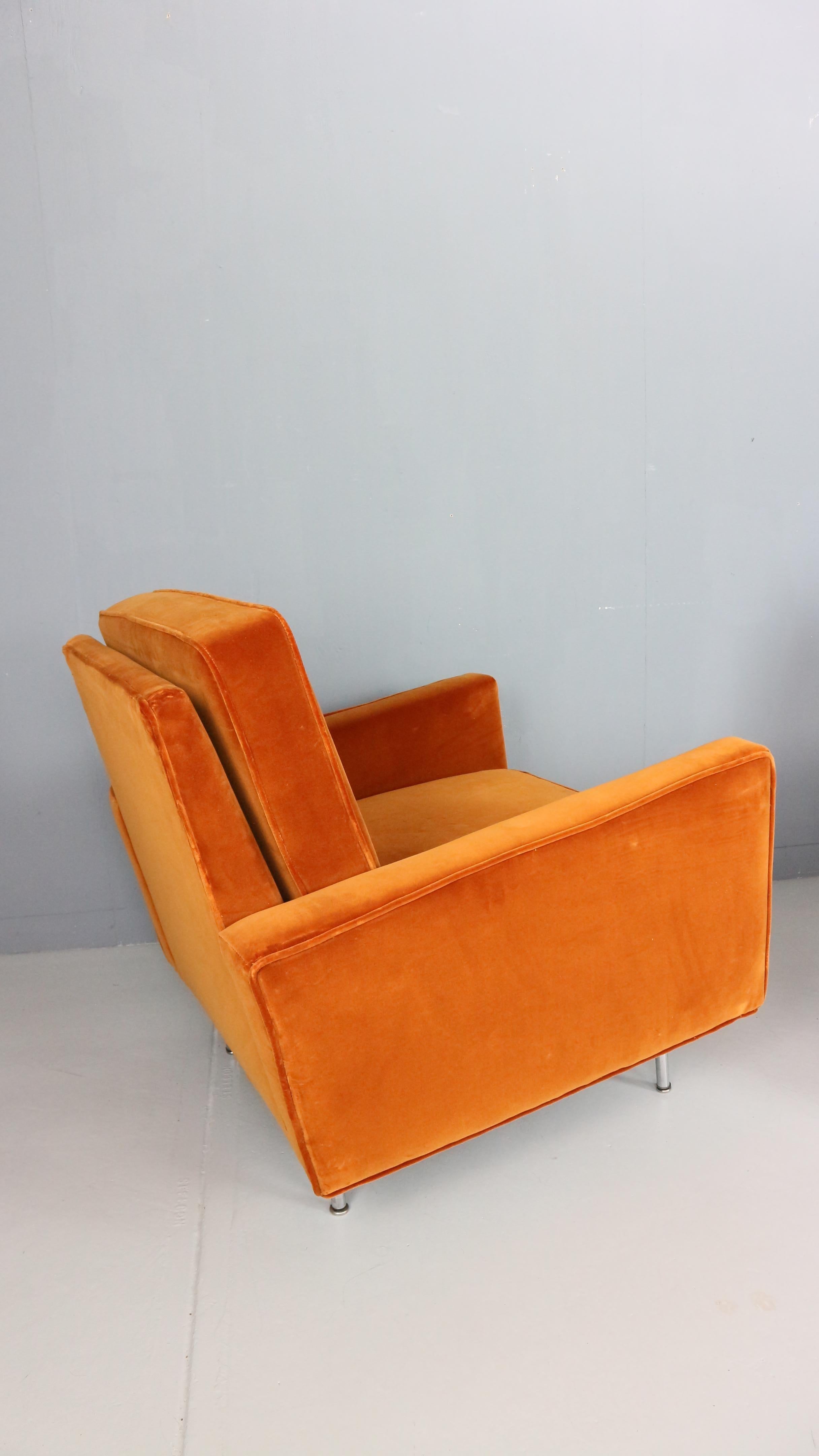 Pair of 1st edition easy chairs 25 BC by Florence Knoll in velvet, 1950s For Sale 10