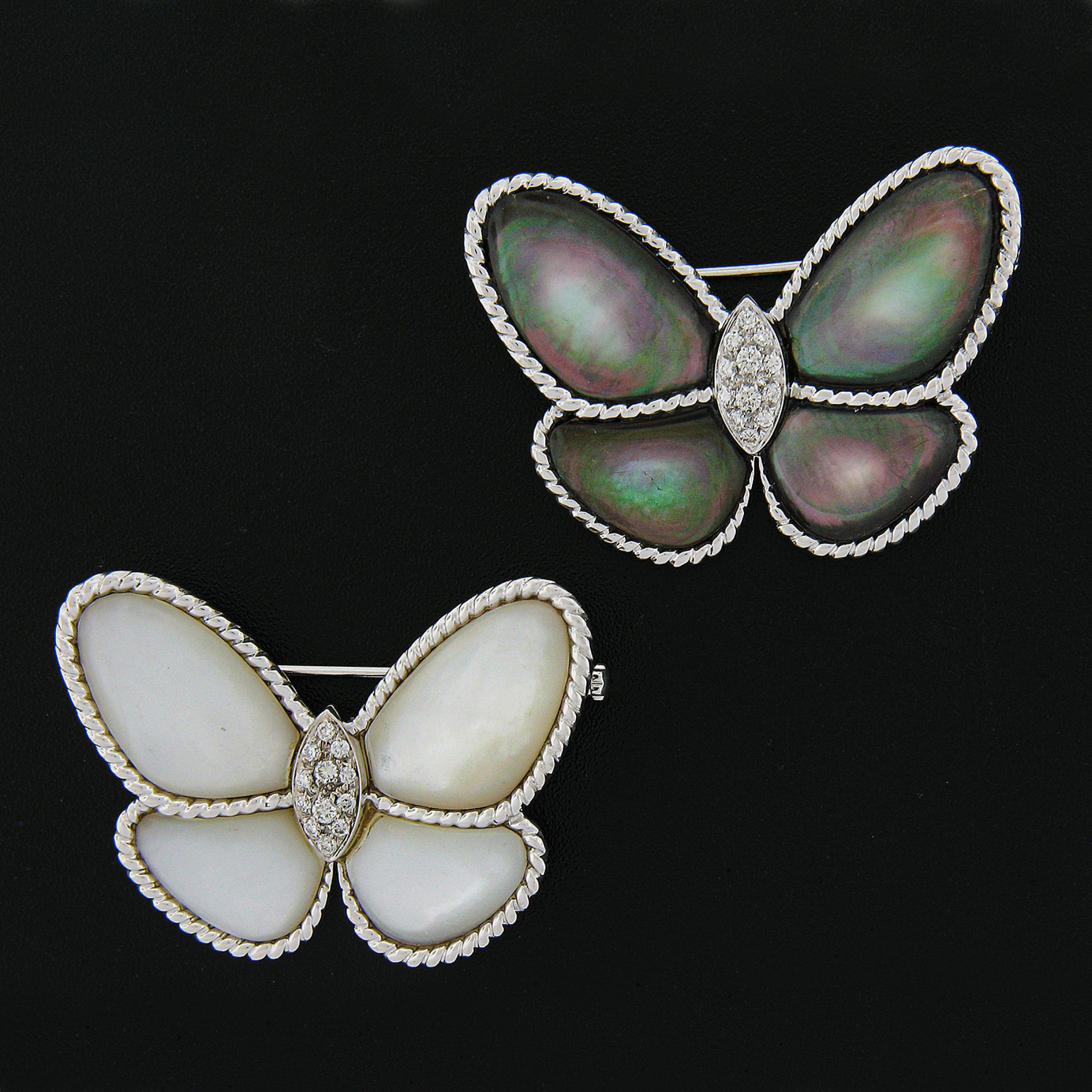 Round Cut Pair of 2 18K Gold Black & White Mother of Pearl & Diamonds Butterfly Brooch Pin For Sale