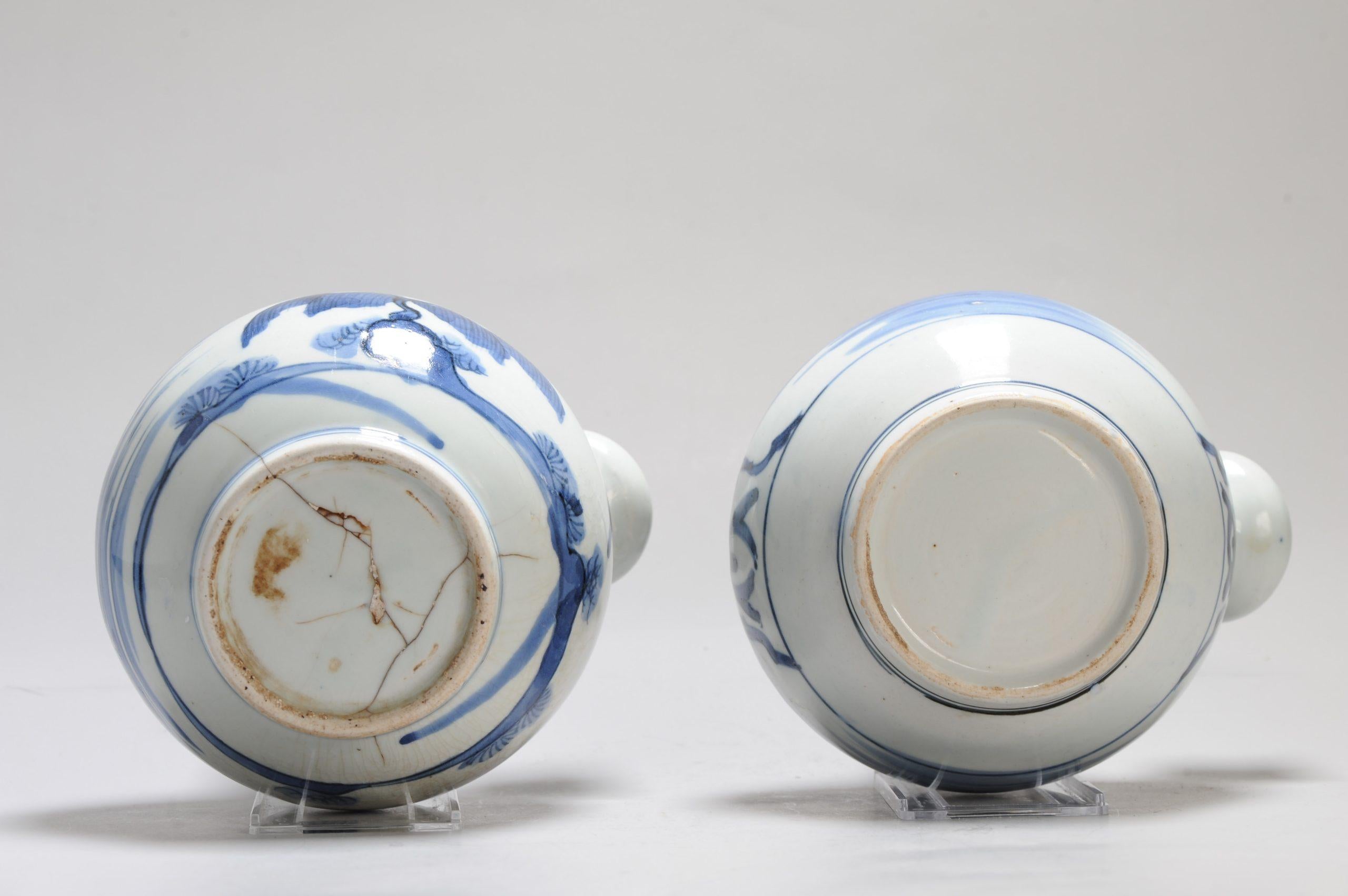 Pair of 2 Antique Japanese Ming Style Porcelain Ghendis Arita Kraak, Ca 1670 In Good Condition For Sale In Amsterdam, Noord Holland