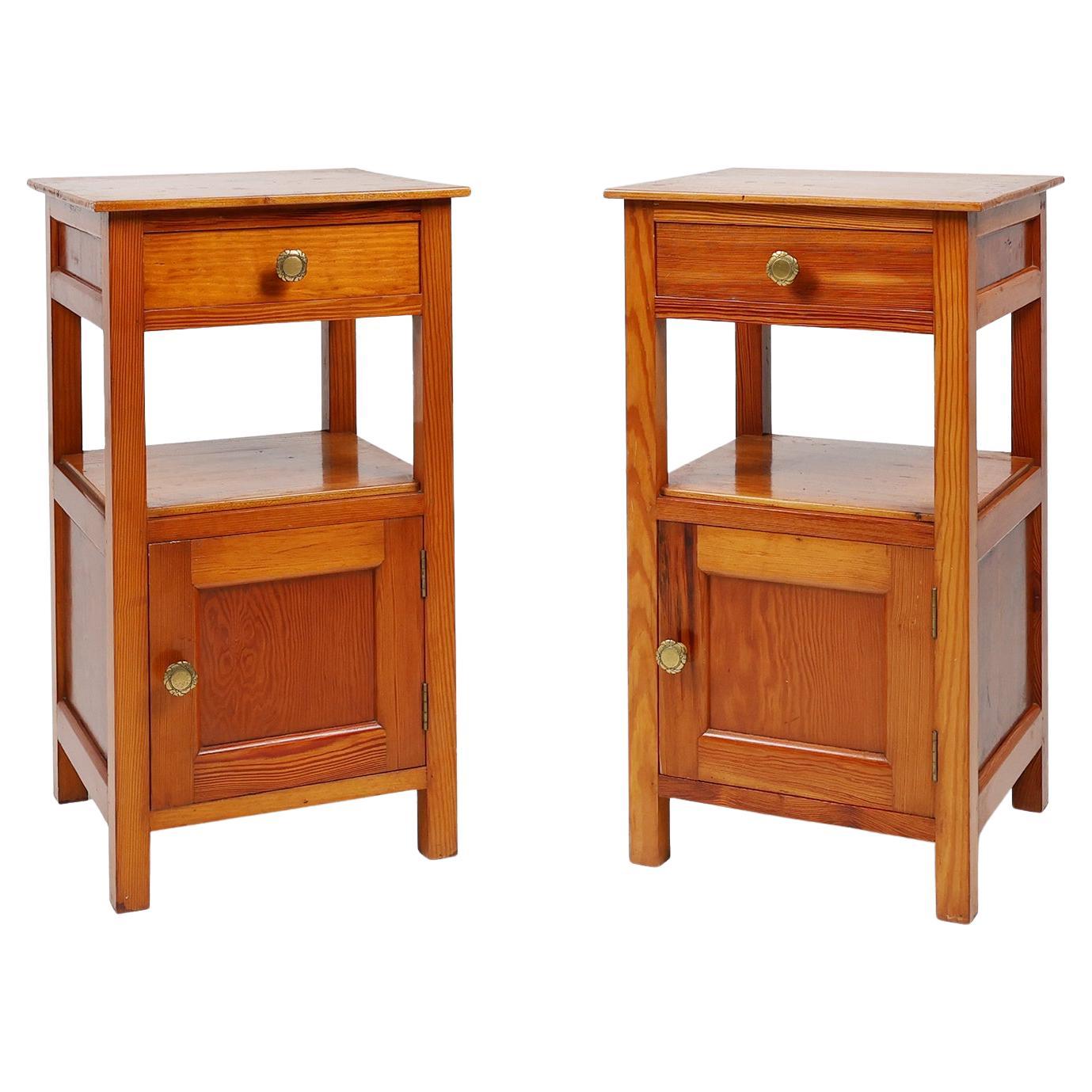 Paire de 2 tables de nuit Art Déco en bois, France 1940s