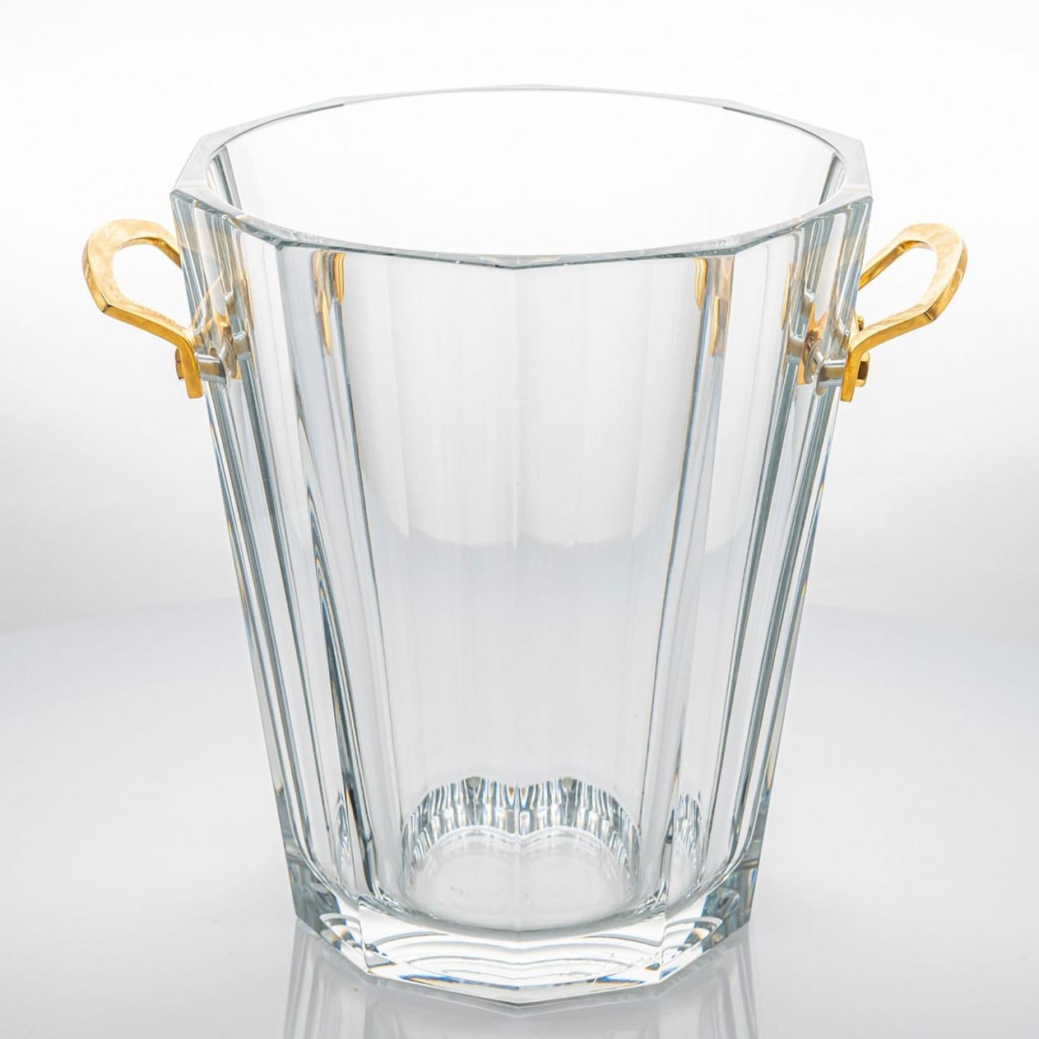 Paar von 2 Baccarat Kristallgläsern mit Weinkühler, Frankreich (Handgefertigt) im Angebot