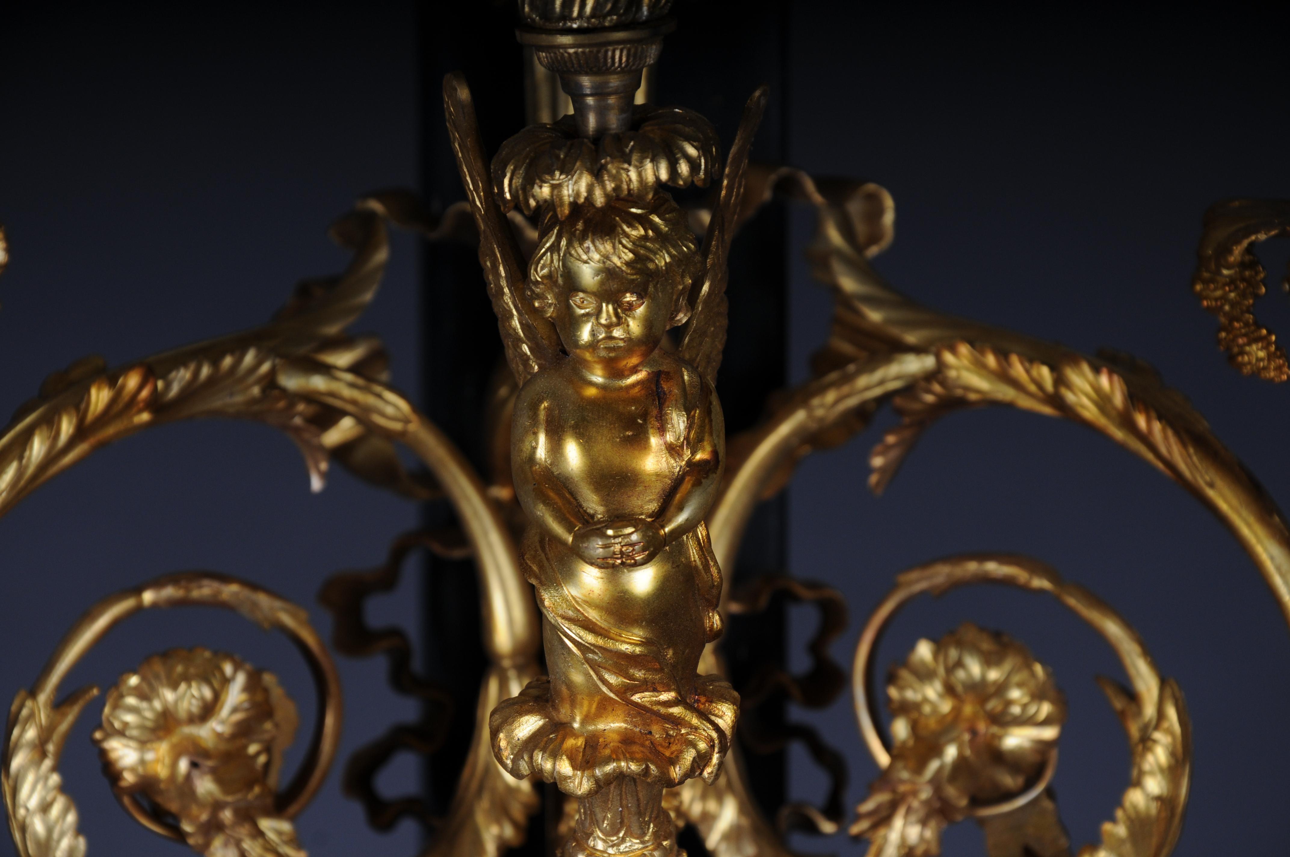 Pair of (2) bronze magnificent sconces, gilded in Louis XV In Good Condition For Sale In Berlin, DE