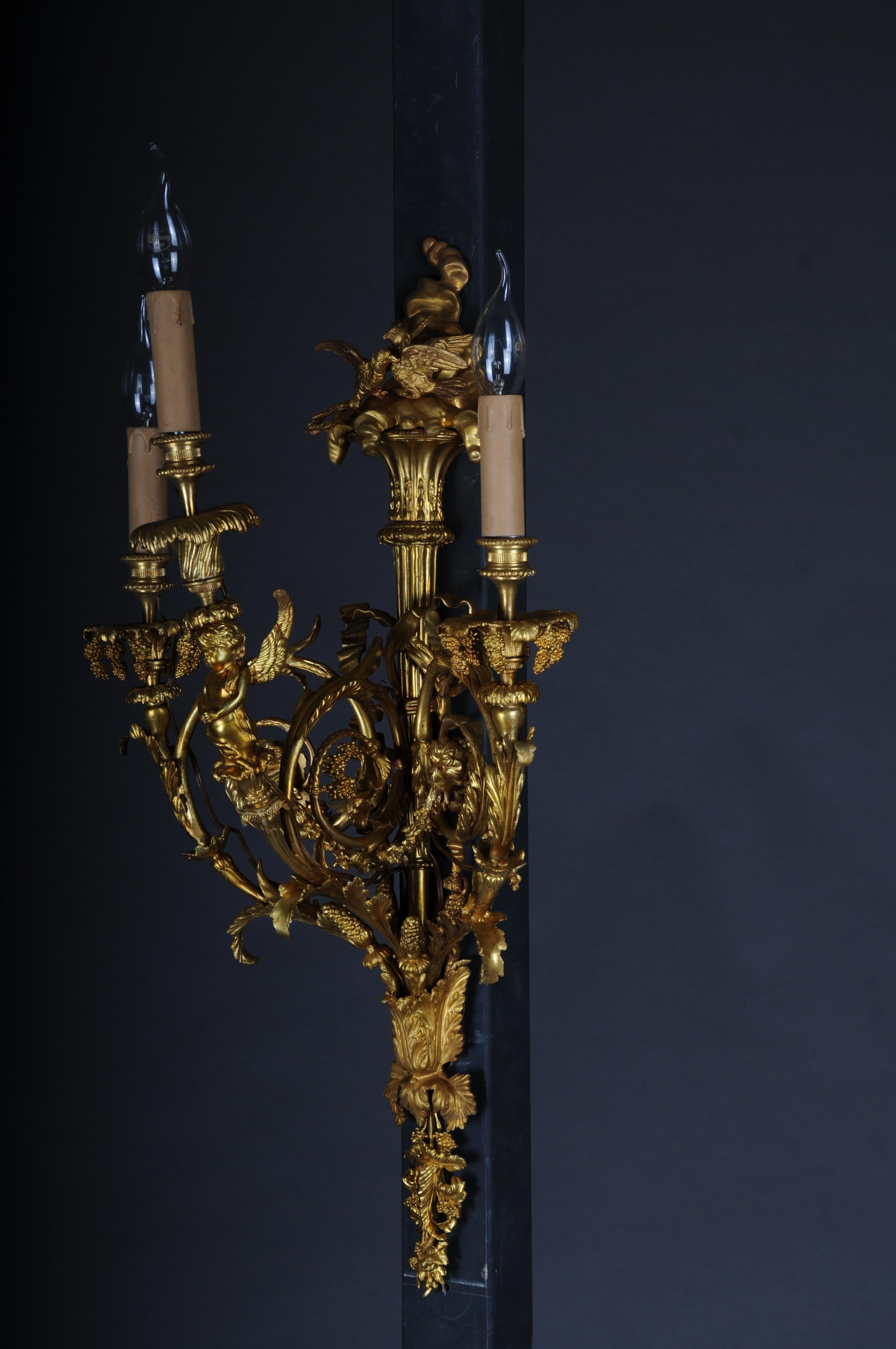 Pair of (2) bronze magnificent sconces, gilded in Louis XV For Sale 3