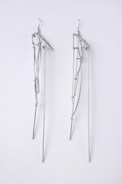 Pair Of 2 Fagua 88 Earrings in Bronze & Steel Wire by Syene Bernal Luna