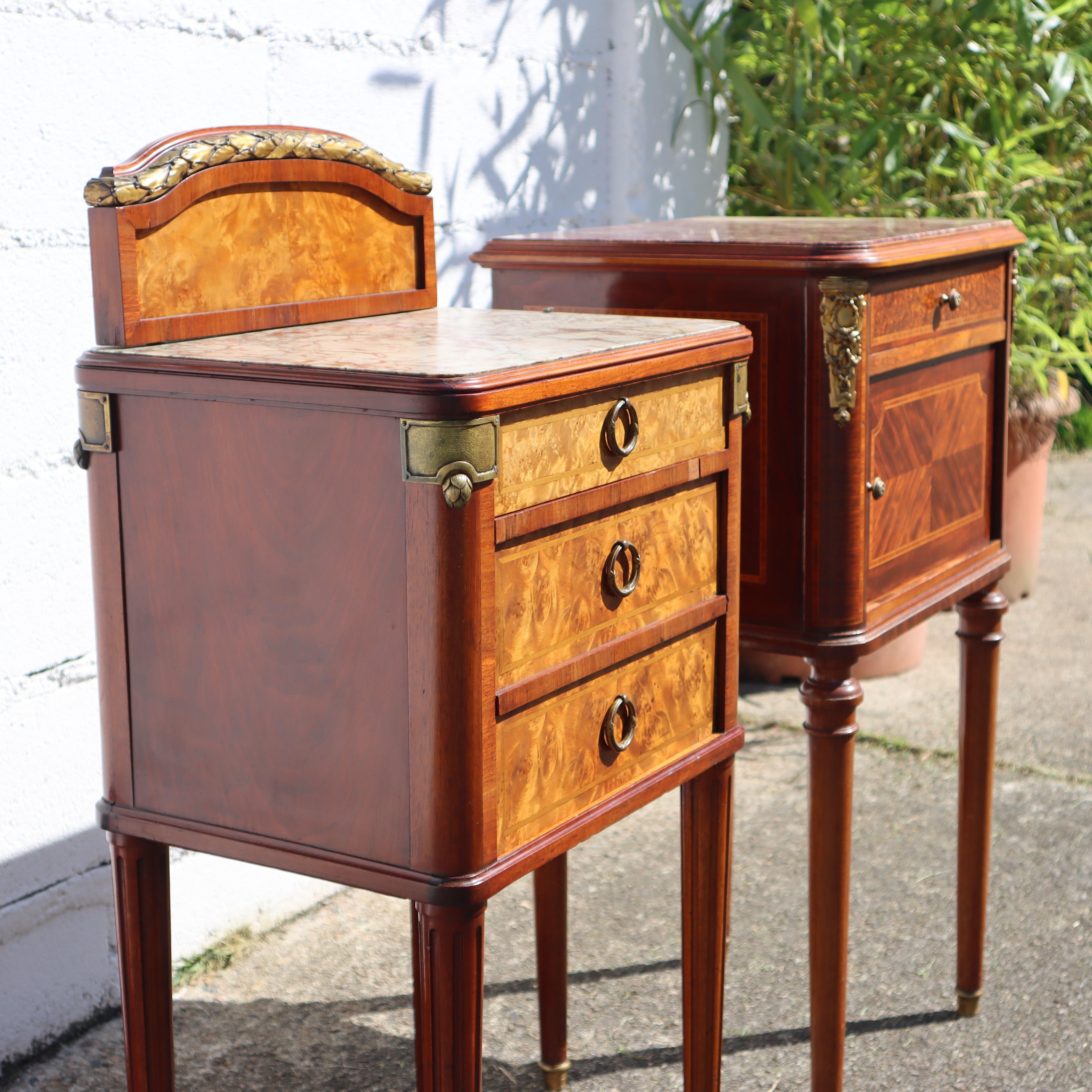 Pair of 2 French Antique Marble and Marquetry Nightstands-20s In Good Condition In Bussiere Dunoise, Nouvel Aquitaine