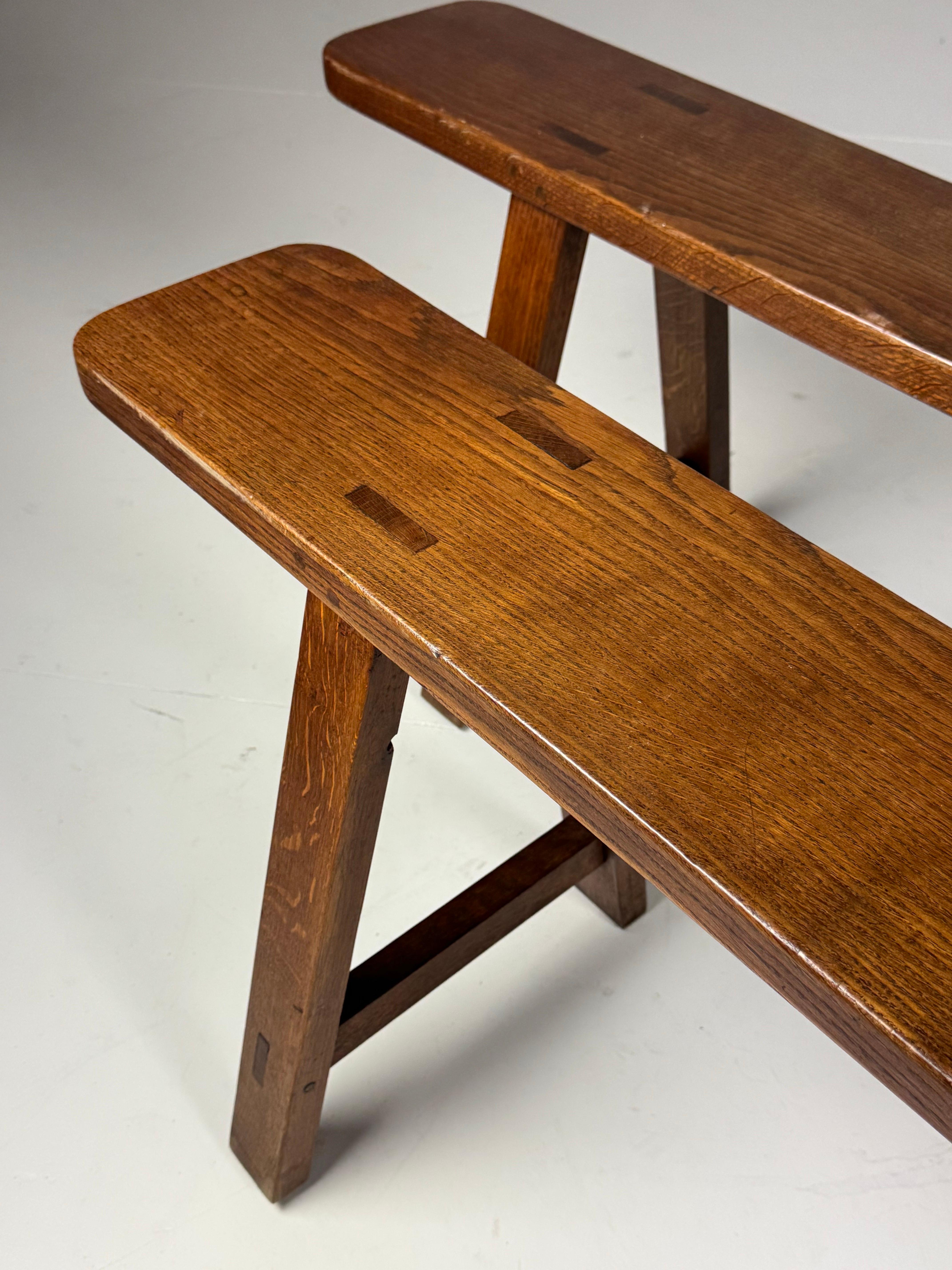 Fruitiers Paire de 2 bancs français 1900 en vente