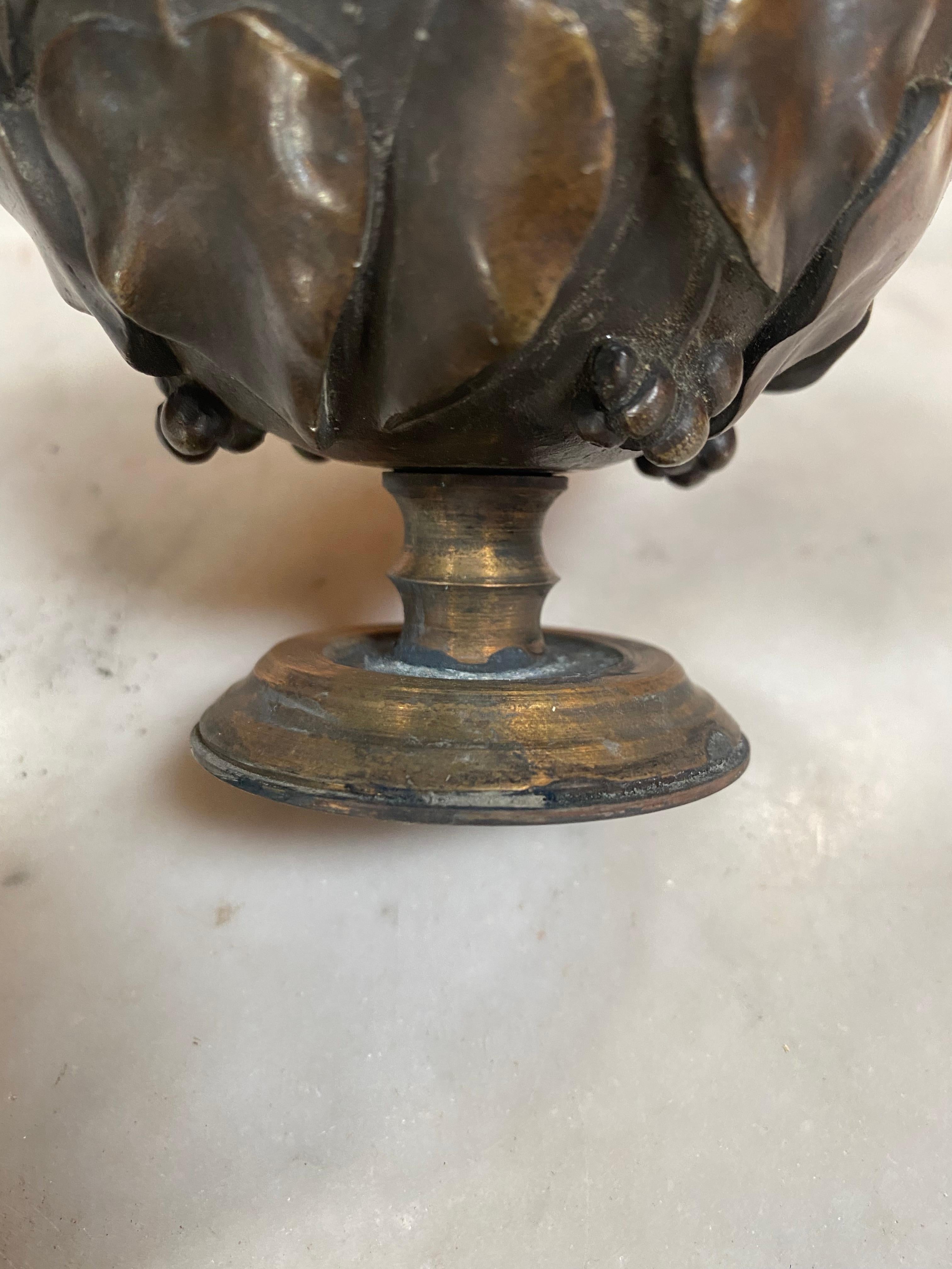 Pair of 2 Italian Bronze Vases 1930 For Sale 1