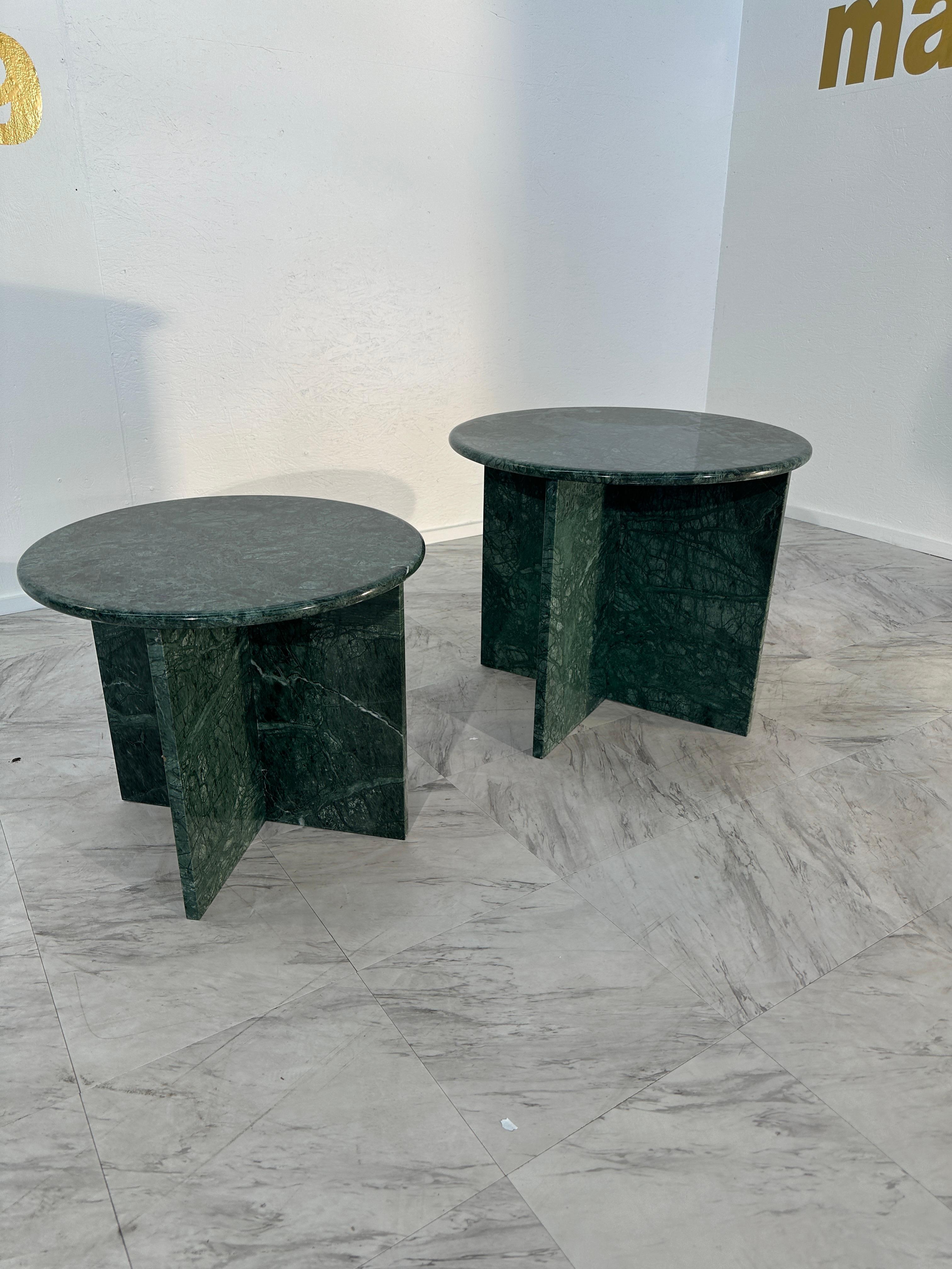 Pair of 2 Italian Green Marble Side Tables 1980s In Good Condition In Los Angeles, CA