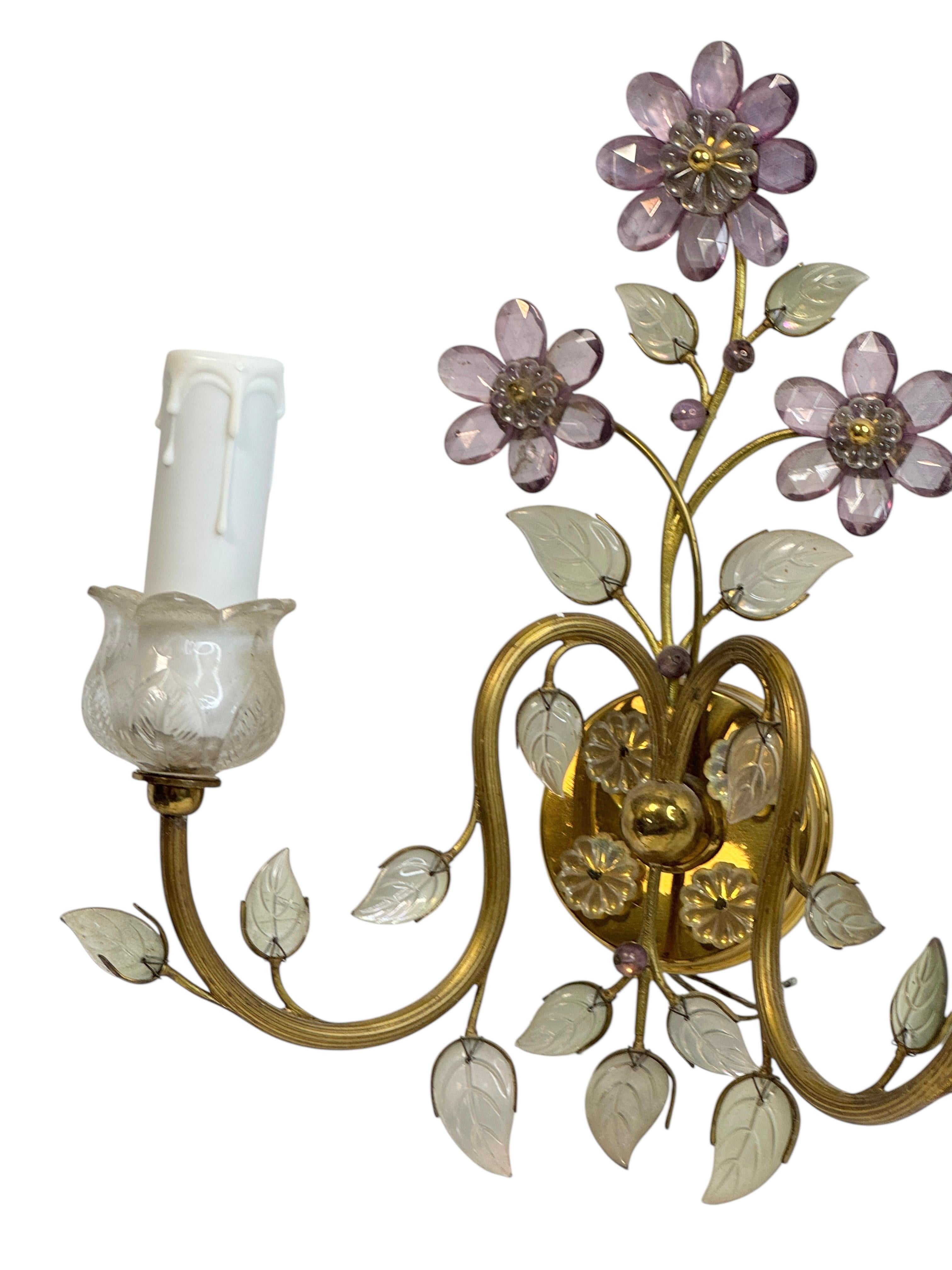 Paire d'appliques murales à fleurs en cristal à 2 lumières par Lobmeyr, Vienne, Autriche années 1950 en vente 1