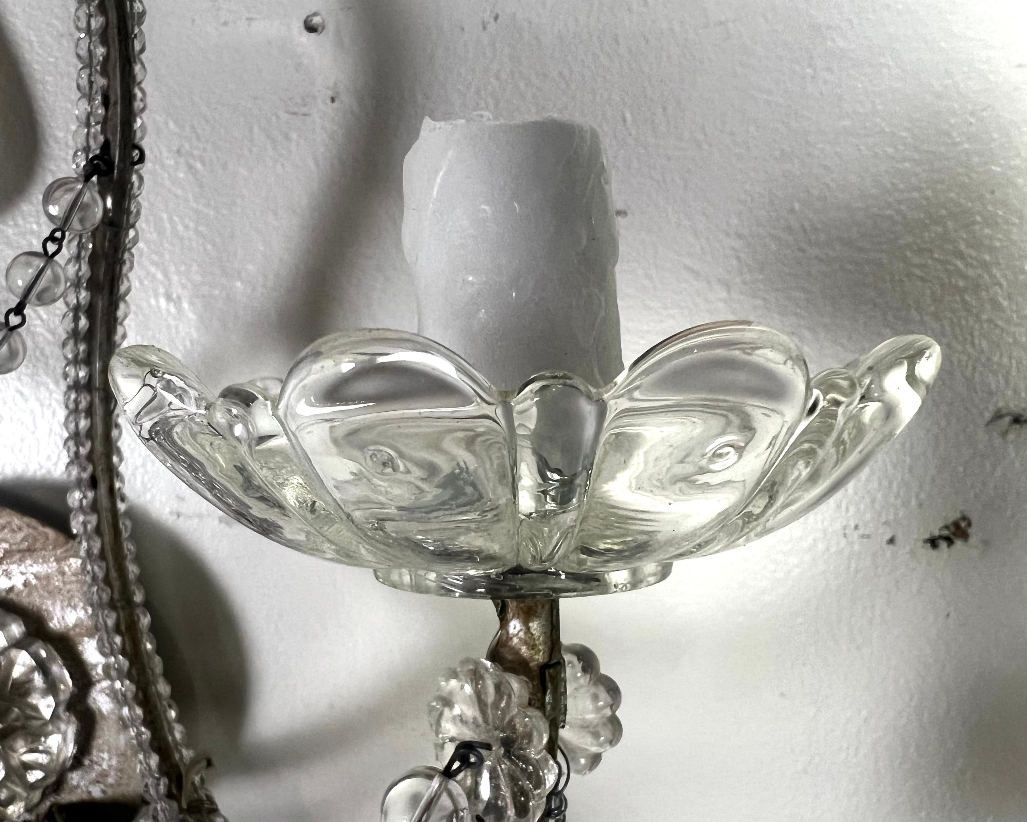Paire d'appliques à 2 lumières en cristal de roche perlé en vente 3