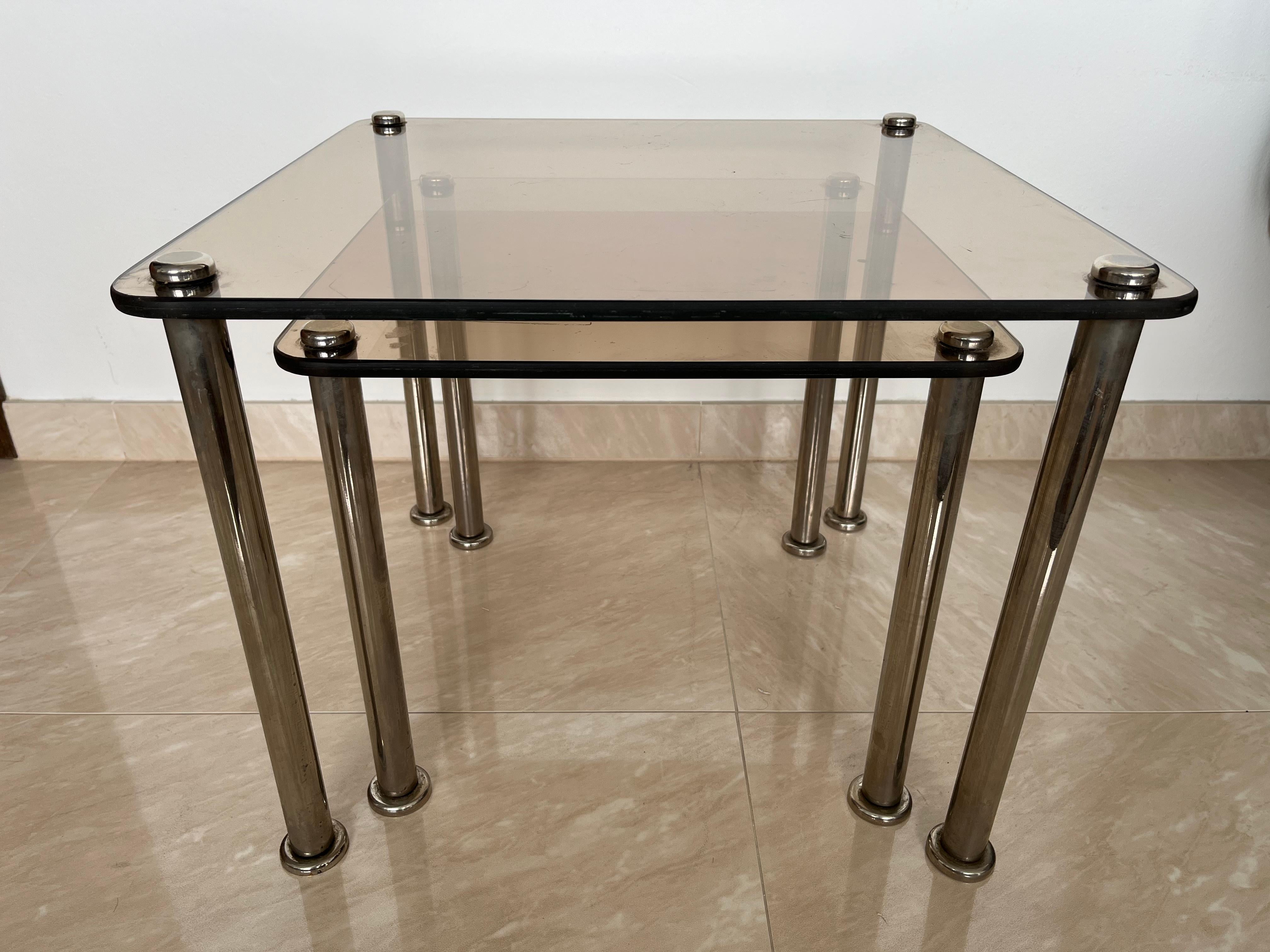 Pair of 2 Massive Chrome and Smoked Glass Nesting Tables / Around 1980s  In Good Condition For Sale In Praha, CZ