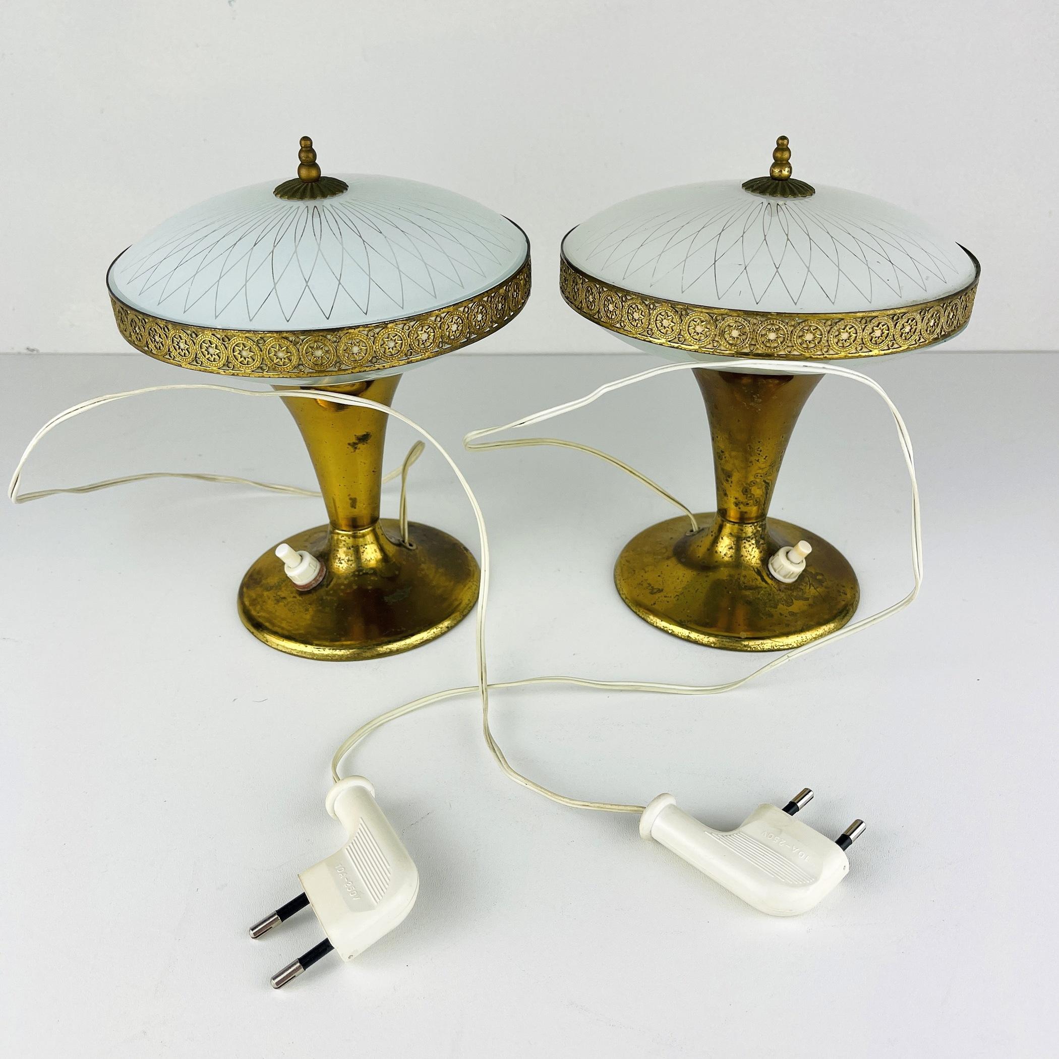 Pair of 2 Mid-Century Table Lamps Italy 1950s Space Age Light UFO 3