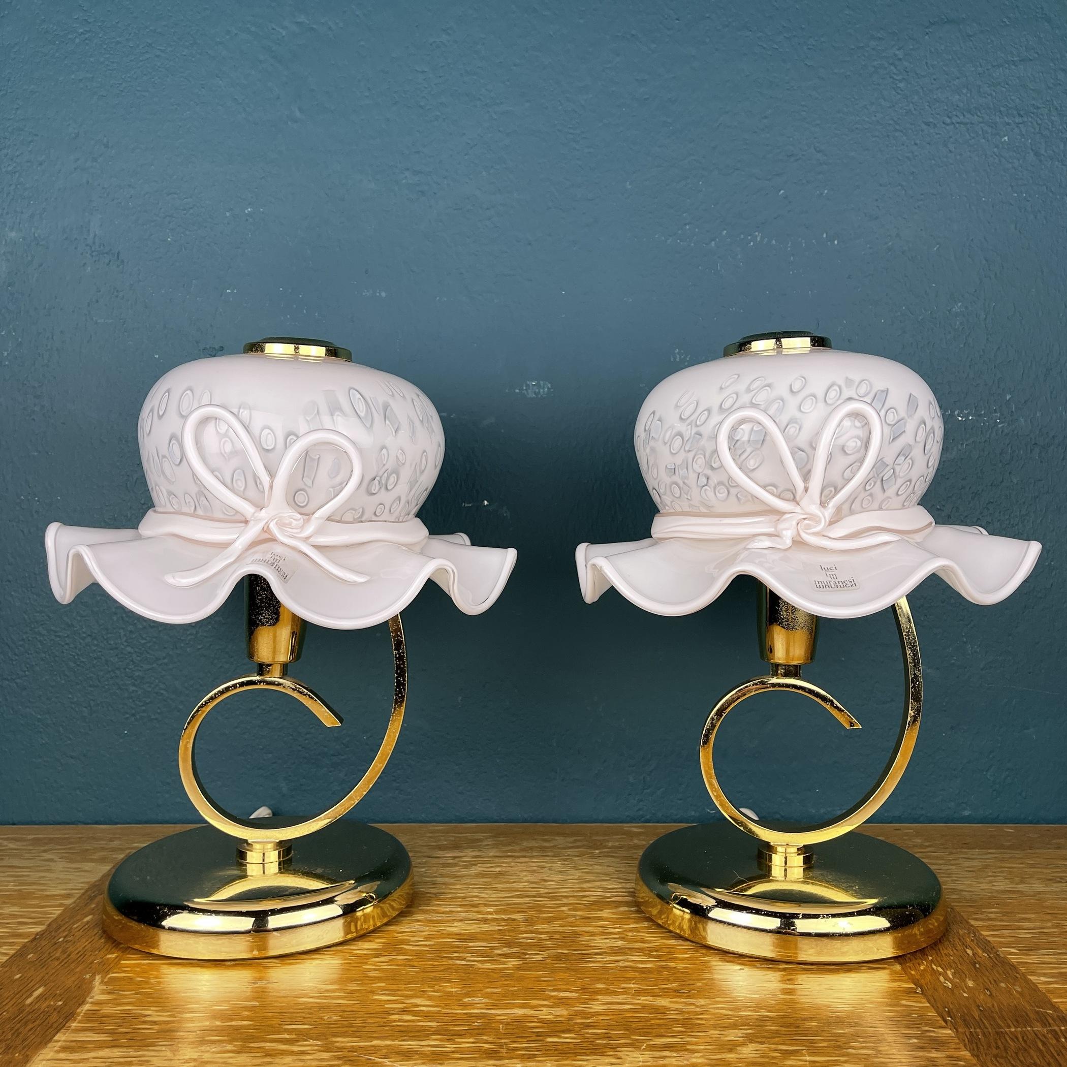 Pareja de 2 Lámparas de Mesa de Murano Rosa Italia Años 80 Lámpara de Murano Sombrero de Mujer en venta 3