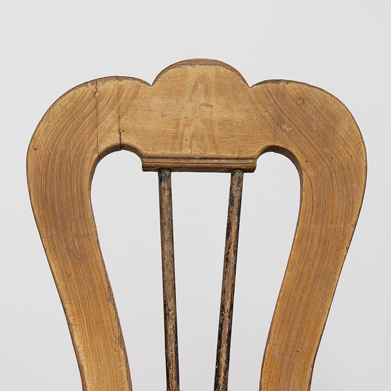 XIXe siècle Pair of 2 Primitive Painted Mountain Chairs en vente