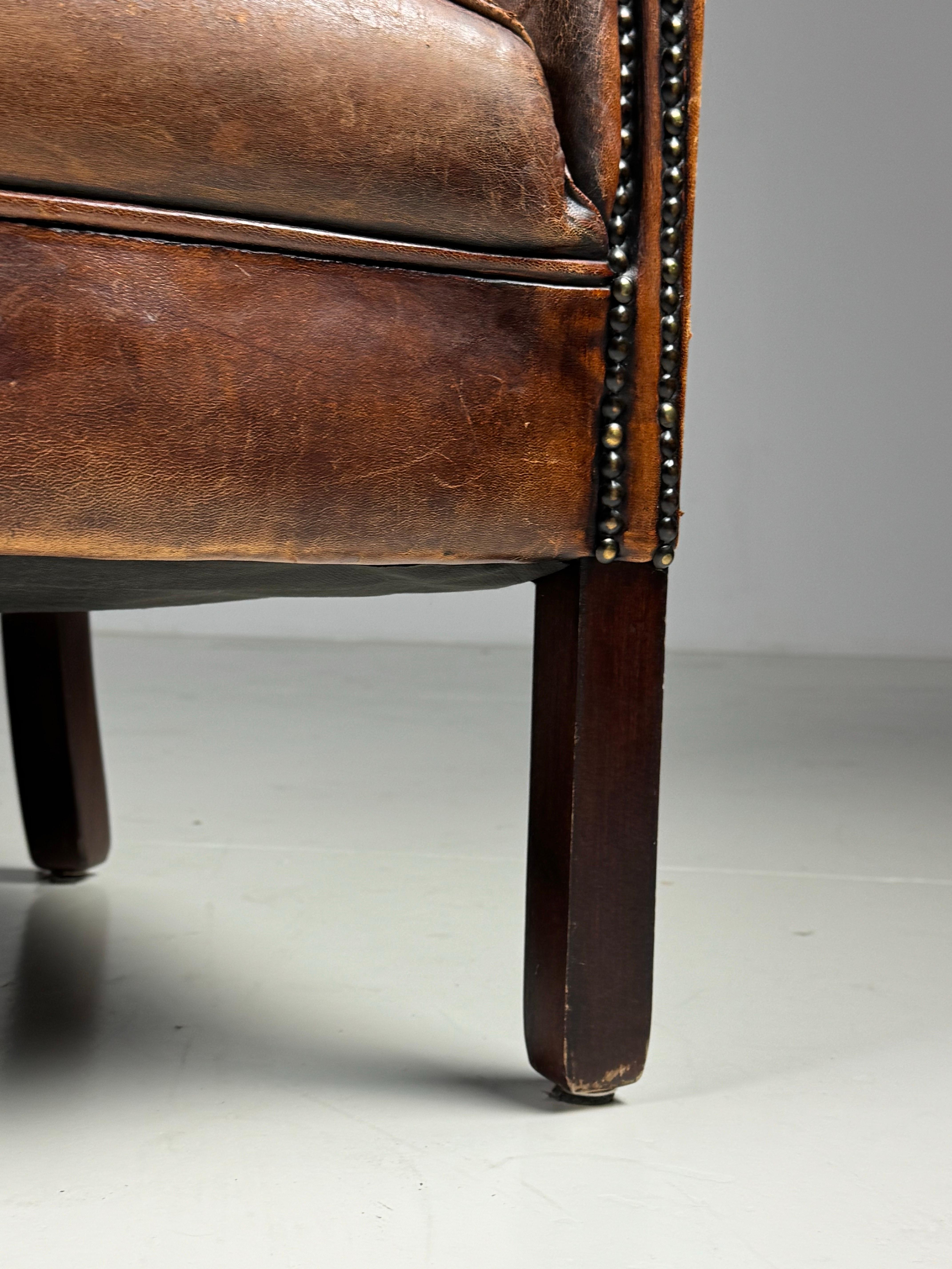 Leather Pair of 2 Sheep’s lesther clubchairs For Sale
