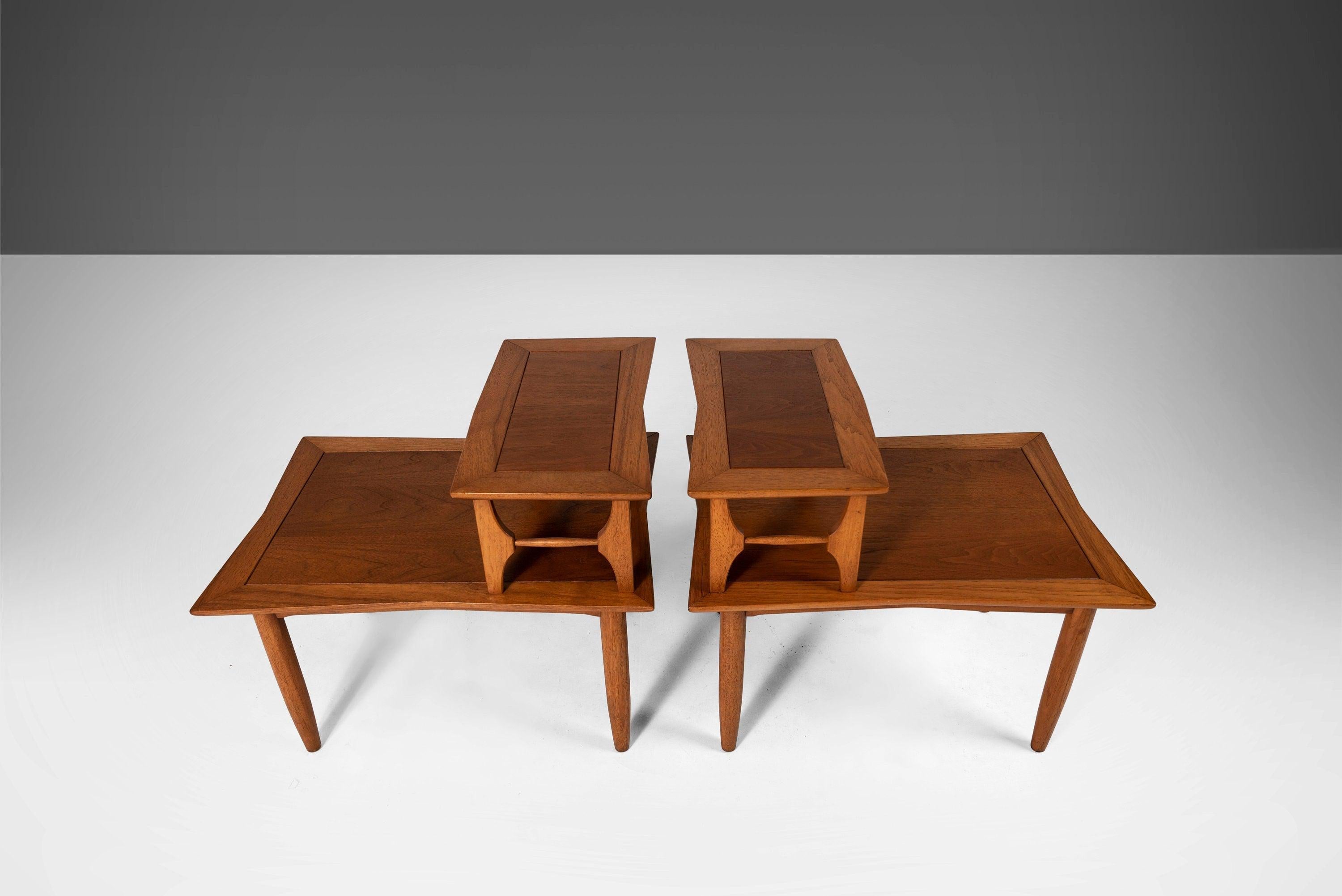 Pair of 2-Tier Mid-Century Modern End Tables Attributed to Lubberts & Mulder For Sale 1