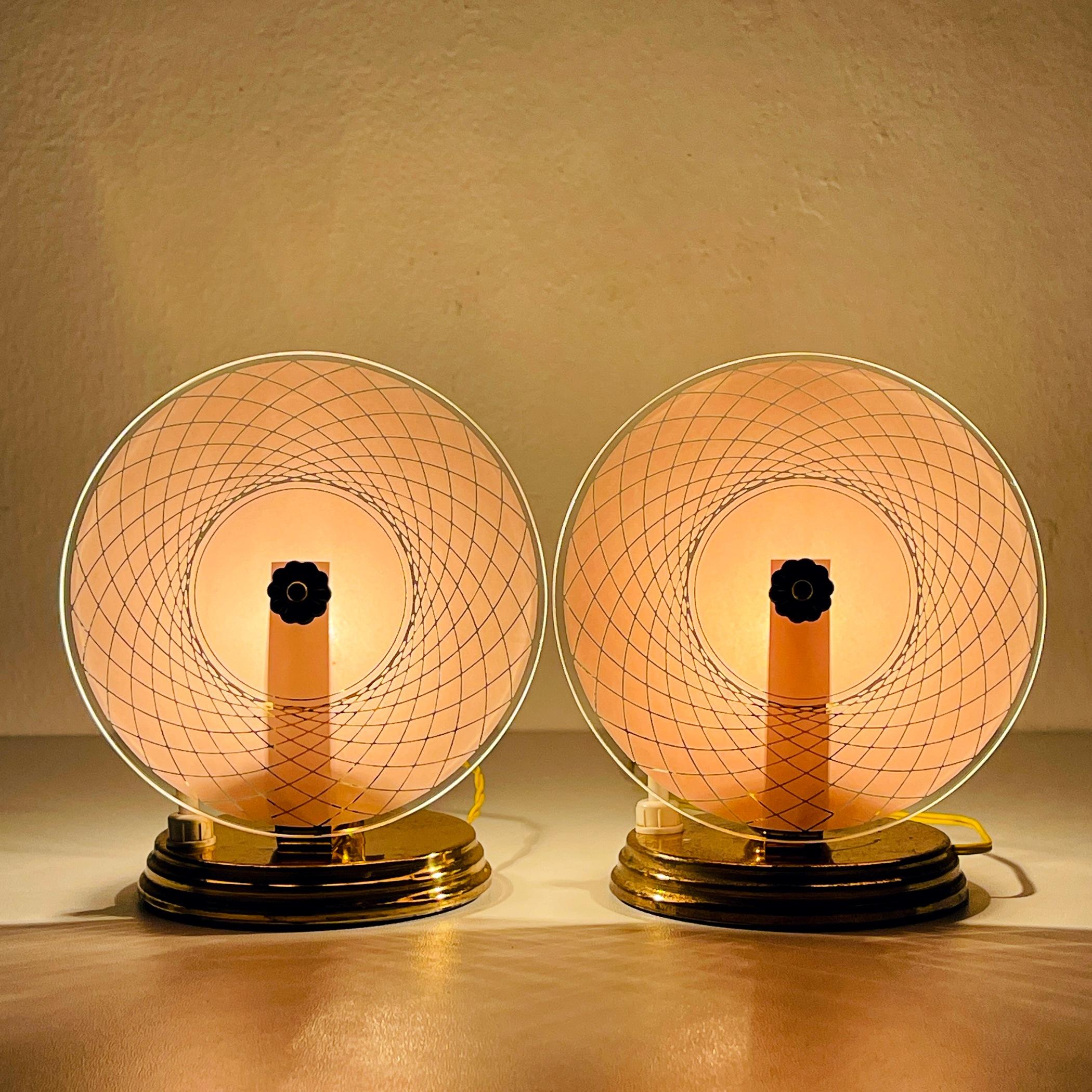 Mid-Century Modern Pair of 2 vintage night table lamps Italy 1950s  For Sale