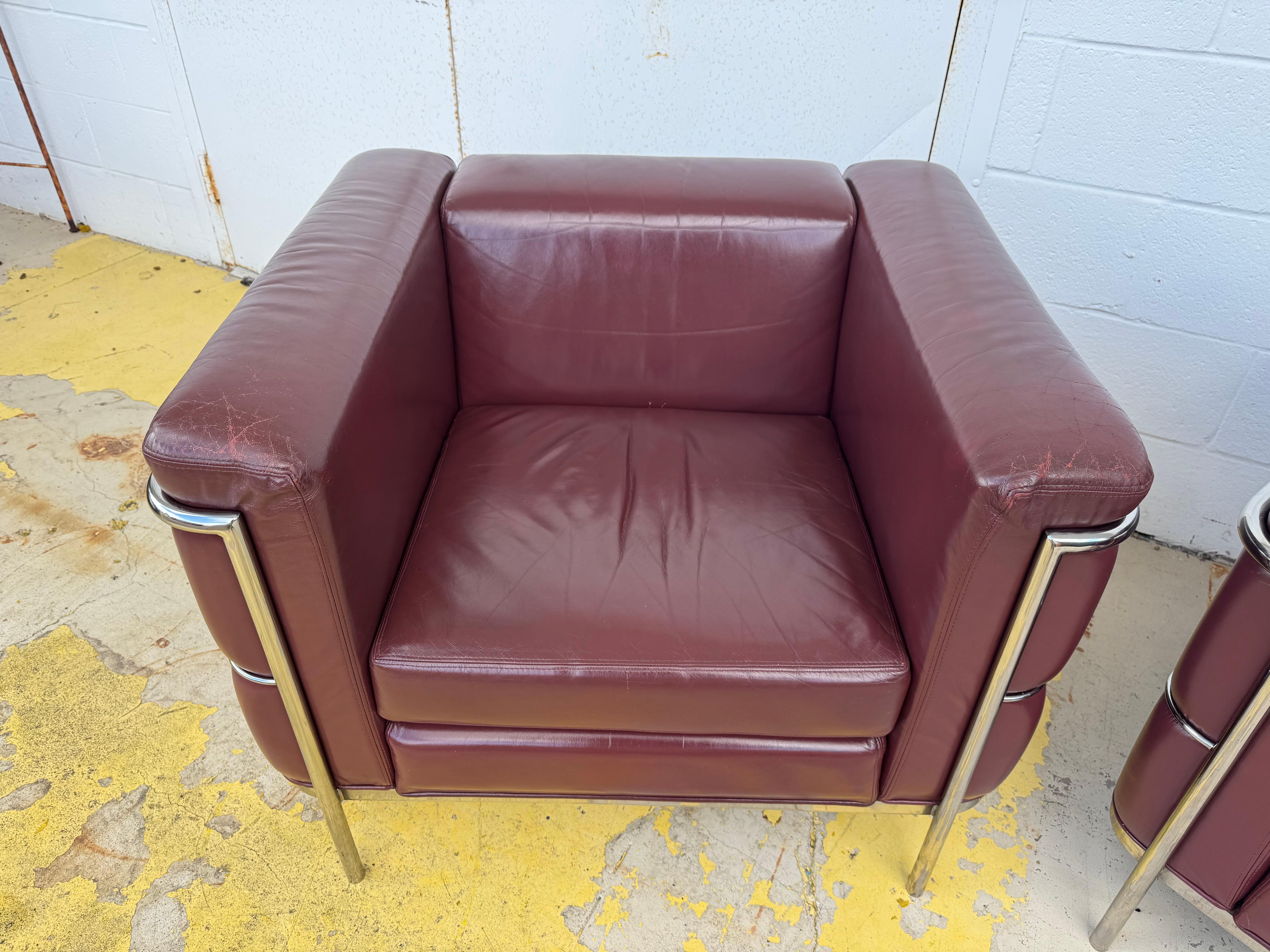 Americano Coppia di poltrone Le Corbusier LC3 20/123 di Cartwright, Jeanneret, e Perriand in vendita