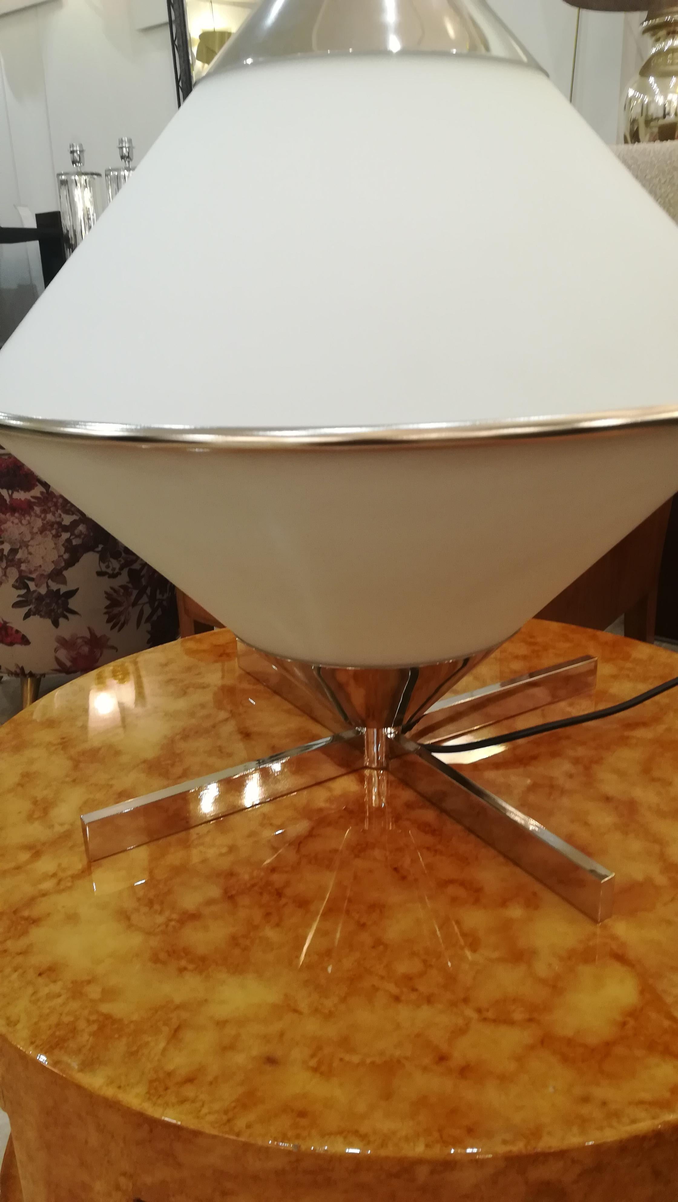 Pair of 2000s Design Opaline and Chromium Table Lamp 3