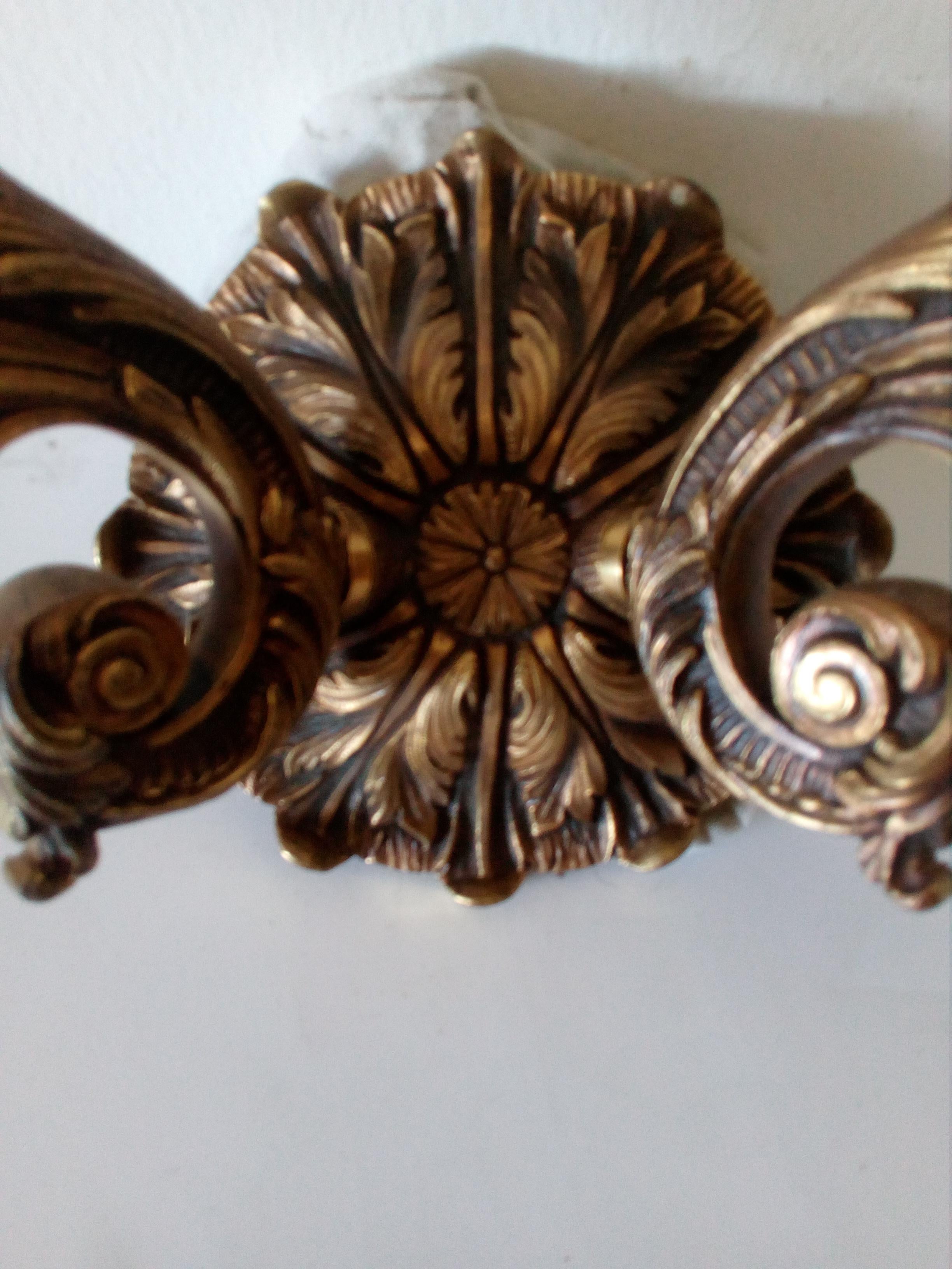Pair of 20th Century Louis XIV Sconces, Italy 1930, Bronze Gilted 24-Karat For Sale 2