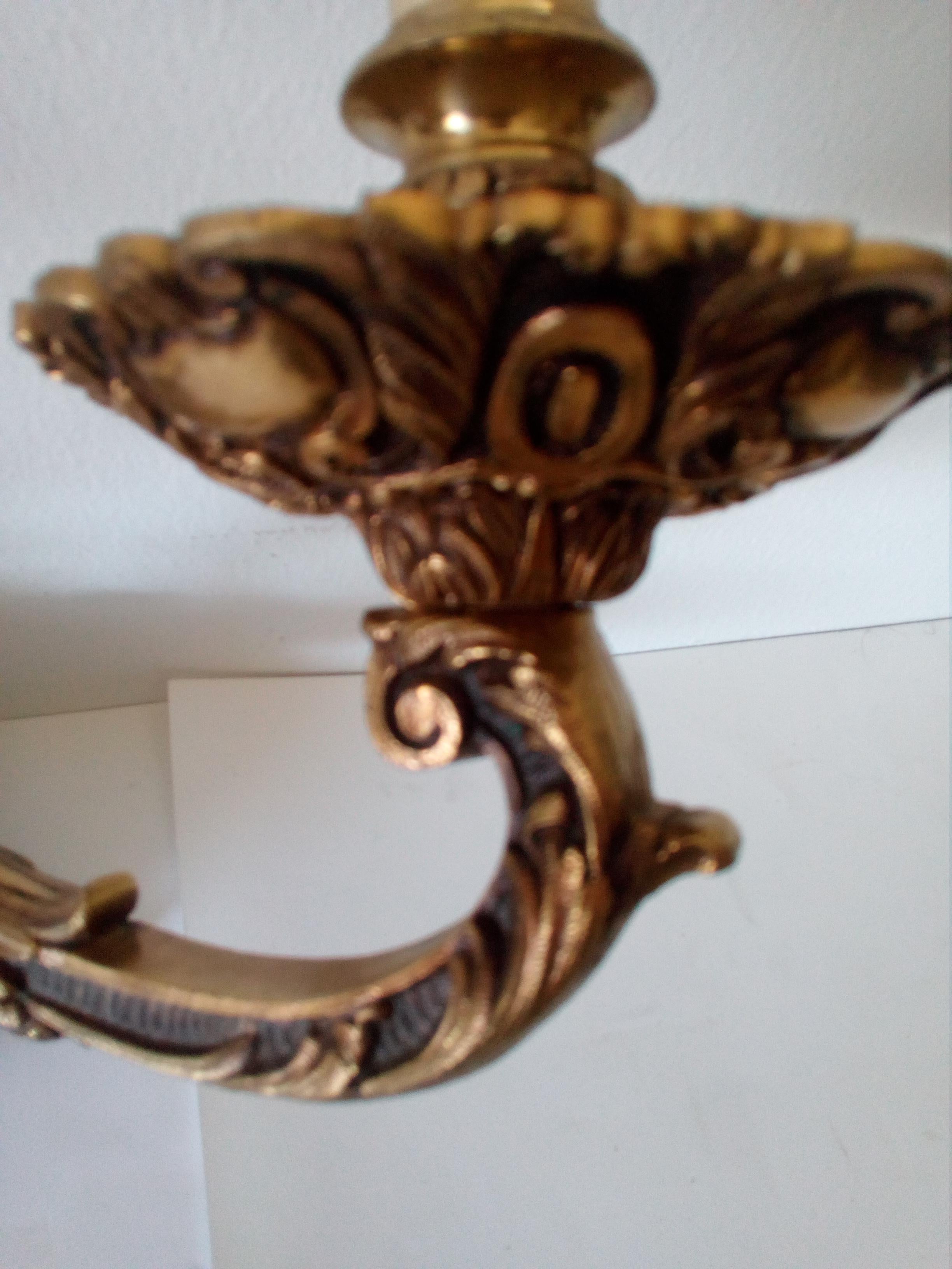 Pair of 20th Century Louis XIV Sconces, Italy 1930, Bronze Gilted 24-Karat For Sale 4