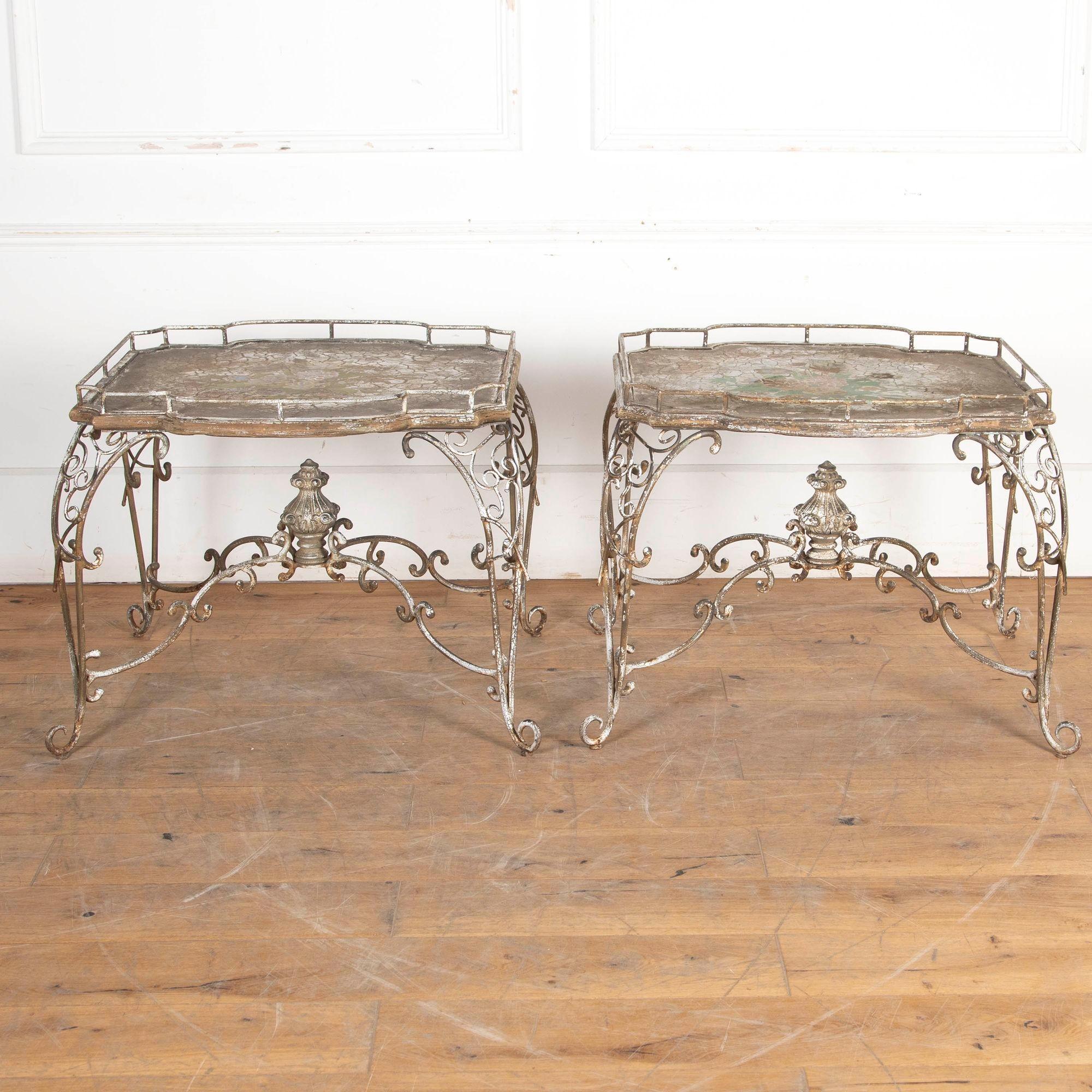 Pair of 20th Century American Conservatory Tables In Good Condition For Sale In Gloucestershire, GB
