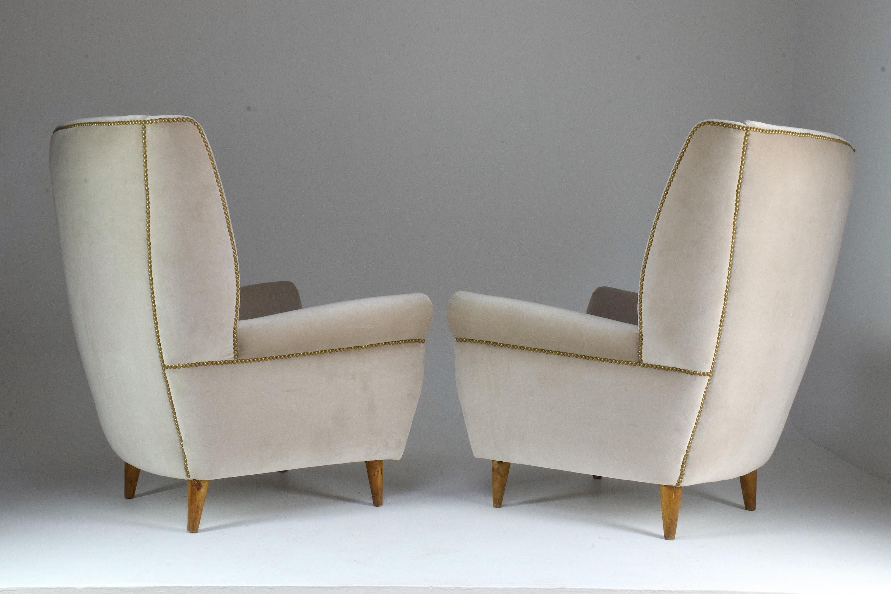 Pair of 20th Century Armchairs by Gio Ponti, 1940s For Sale 5
