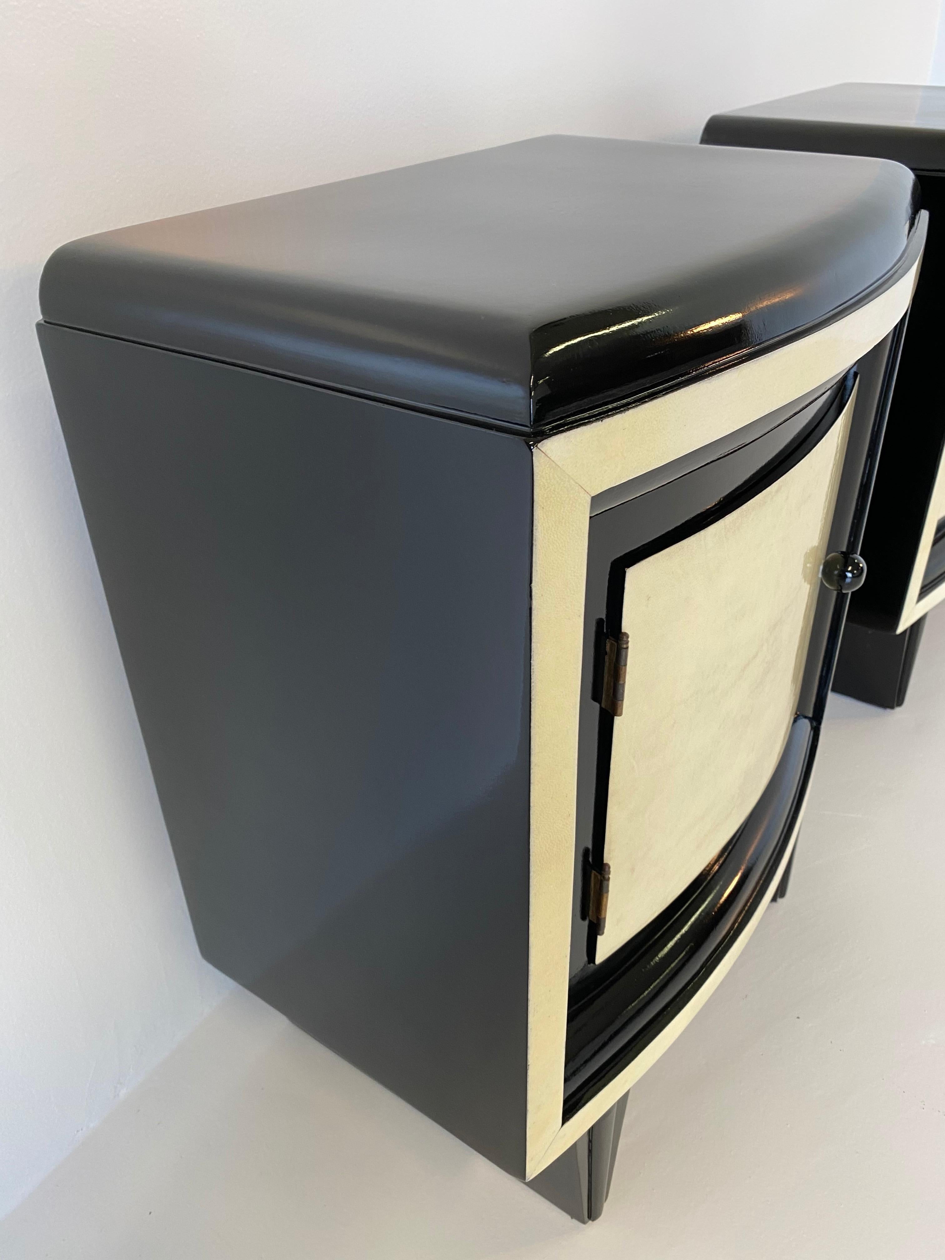 Parchment Paper Pair of 20th Century Art Deco Parchment Bedside Tables, 1930s