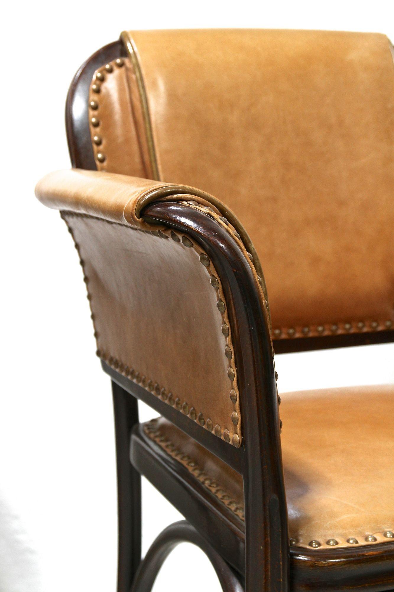 Pair of 20th Century Art Nouveau Bentwood Armchairs by Thonet, Austria, Ca. 1904 For Sale 9