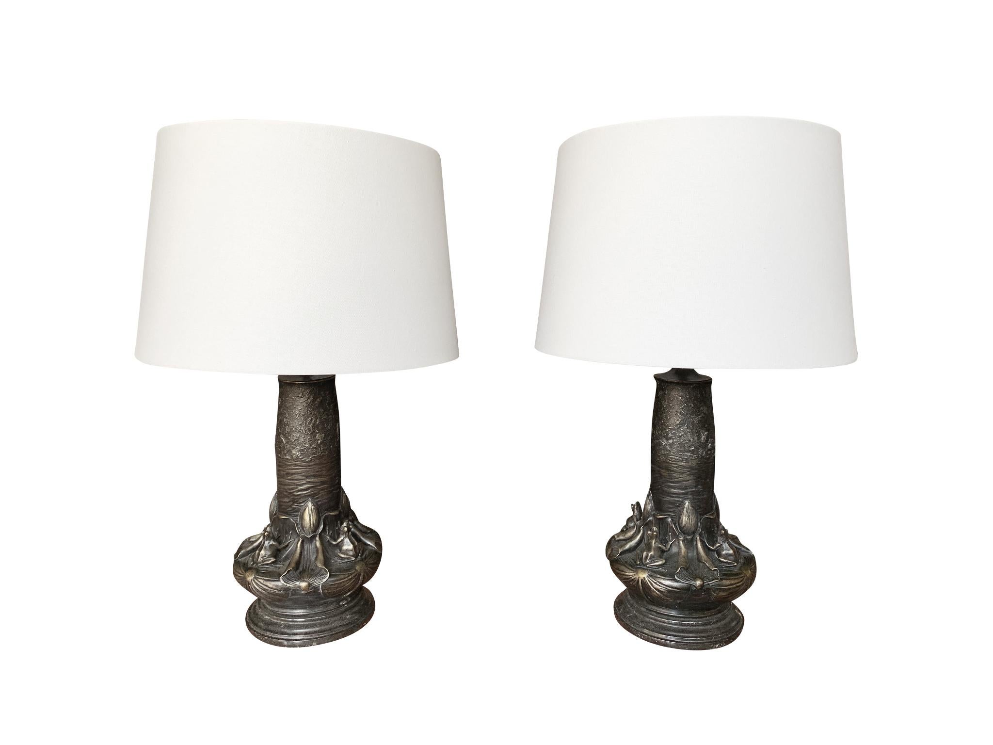 Pair of 20th Century Art Nouveau Style Bronze Table Lamps In Good Condition In New York, NY