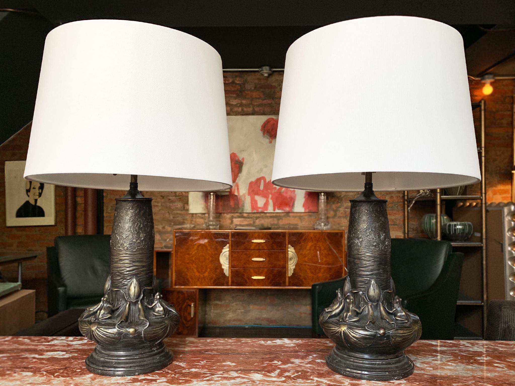 Pair of 20th Century Art Nouveau Style Bronze Table Lamps 2